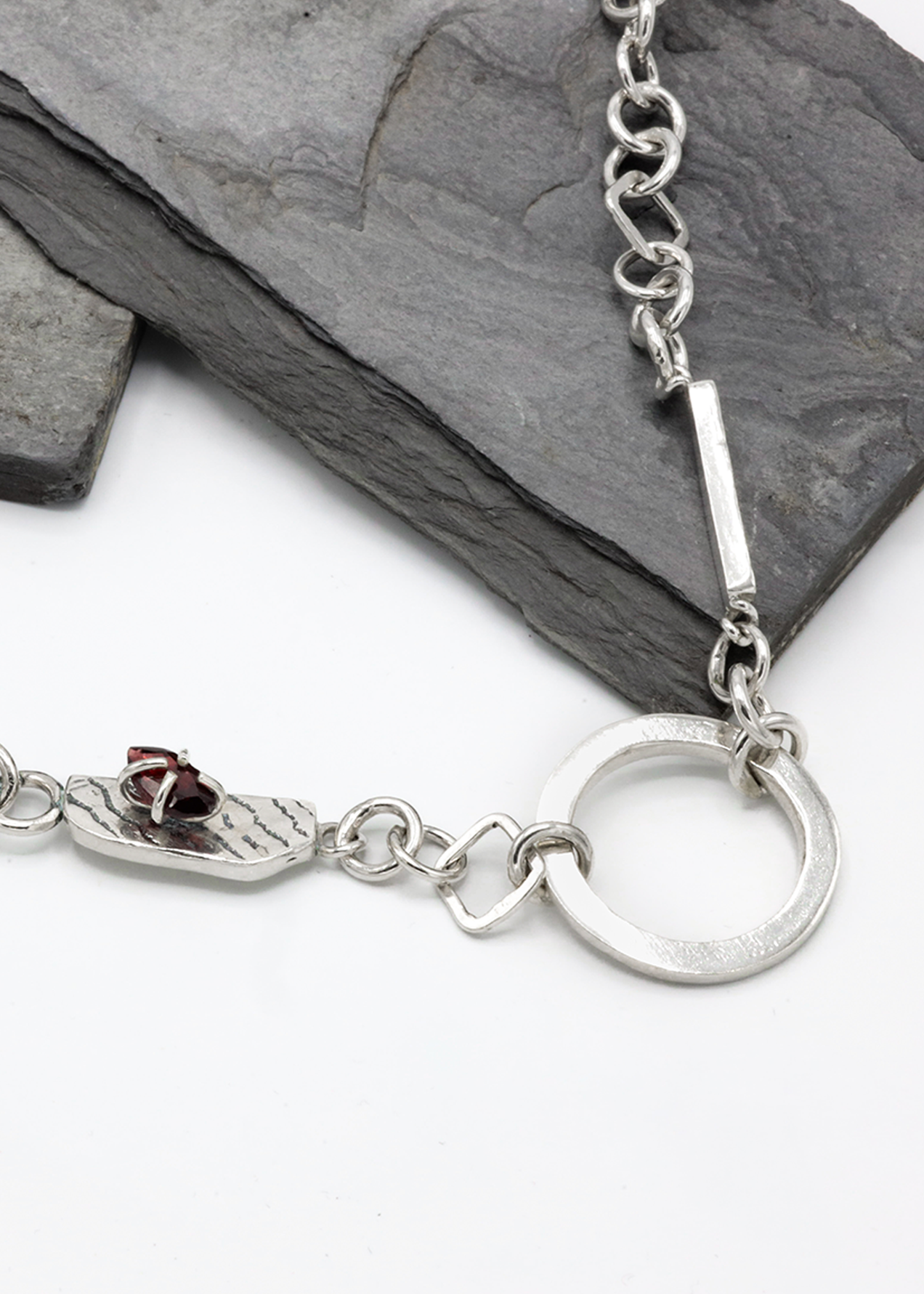 Structure Handmade Chain Necklace