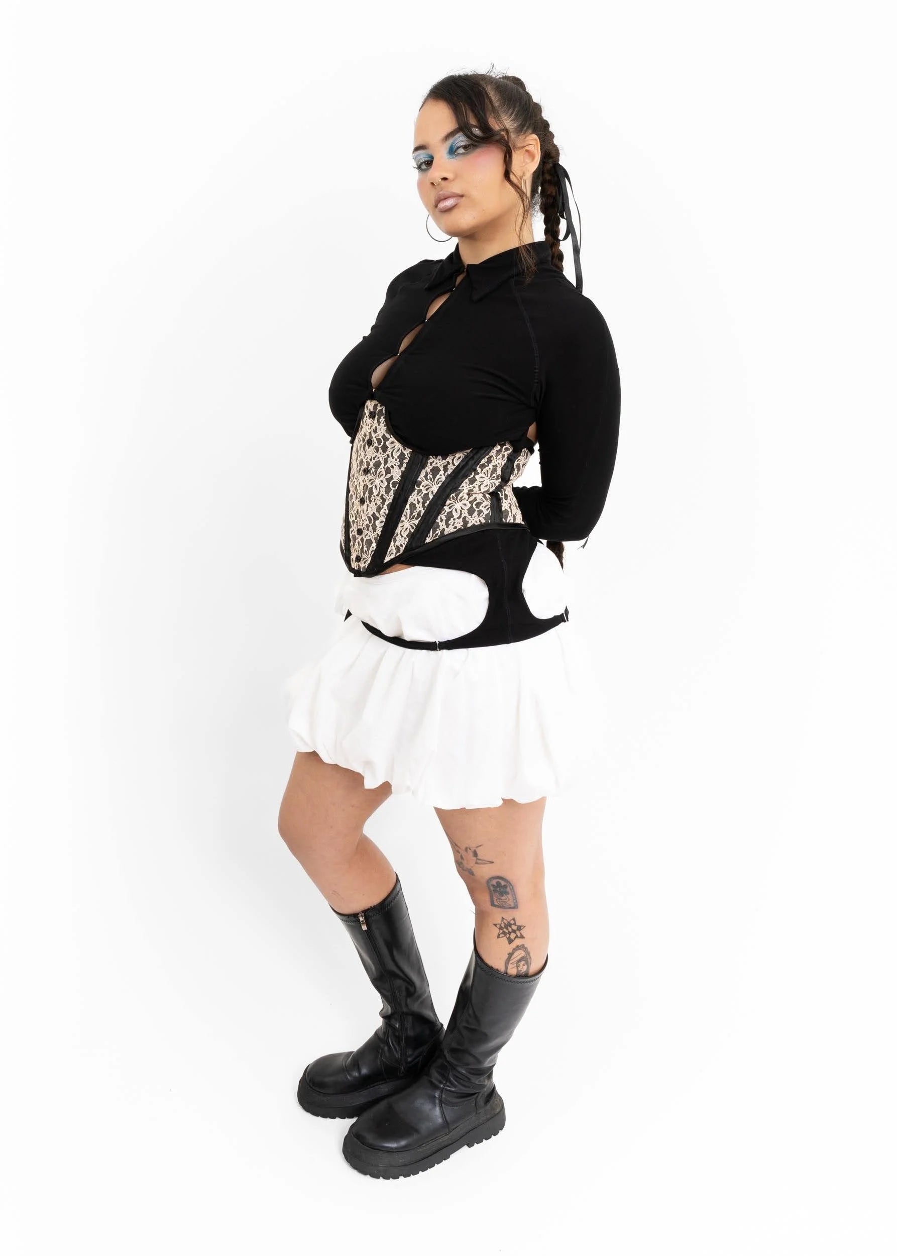 Sleeping Profit Butterfly Lace Underbust Corset- black