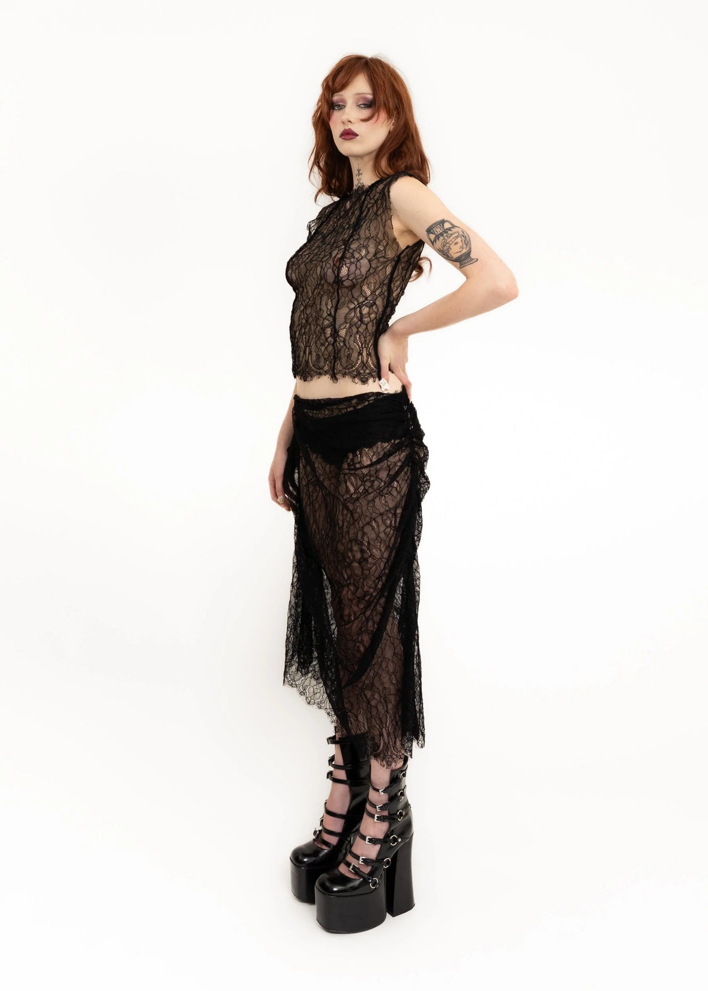 Aera The Label Caitlin asymmetric lace skirt
