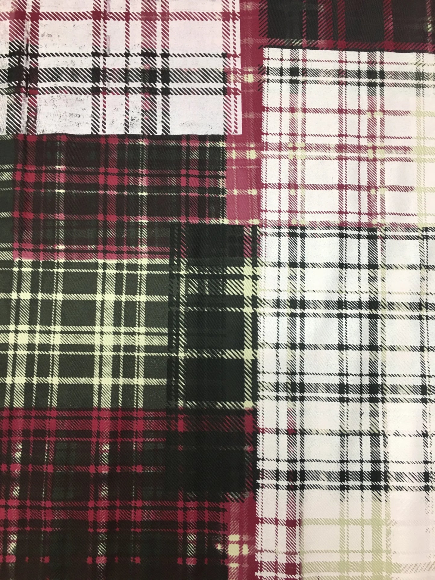 Karaoke Superstars Clashing tartan suit