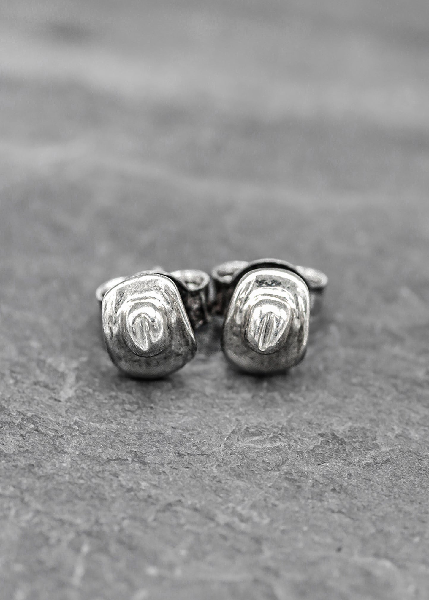 Cowboy Customs Cowboy hat stud earrings