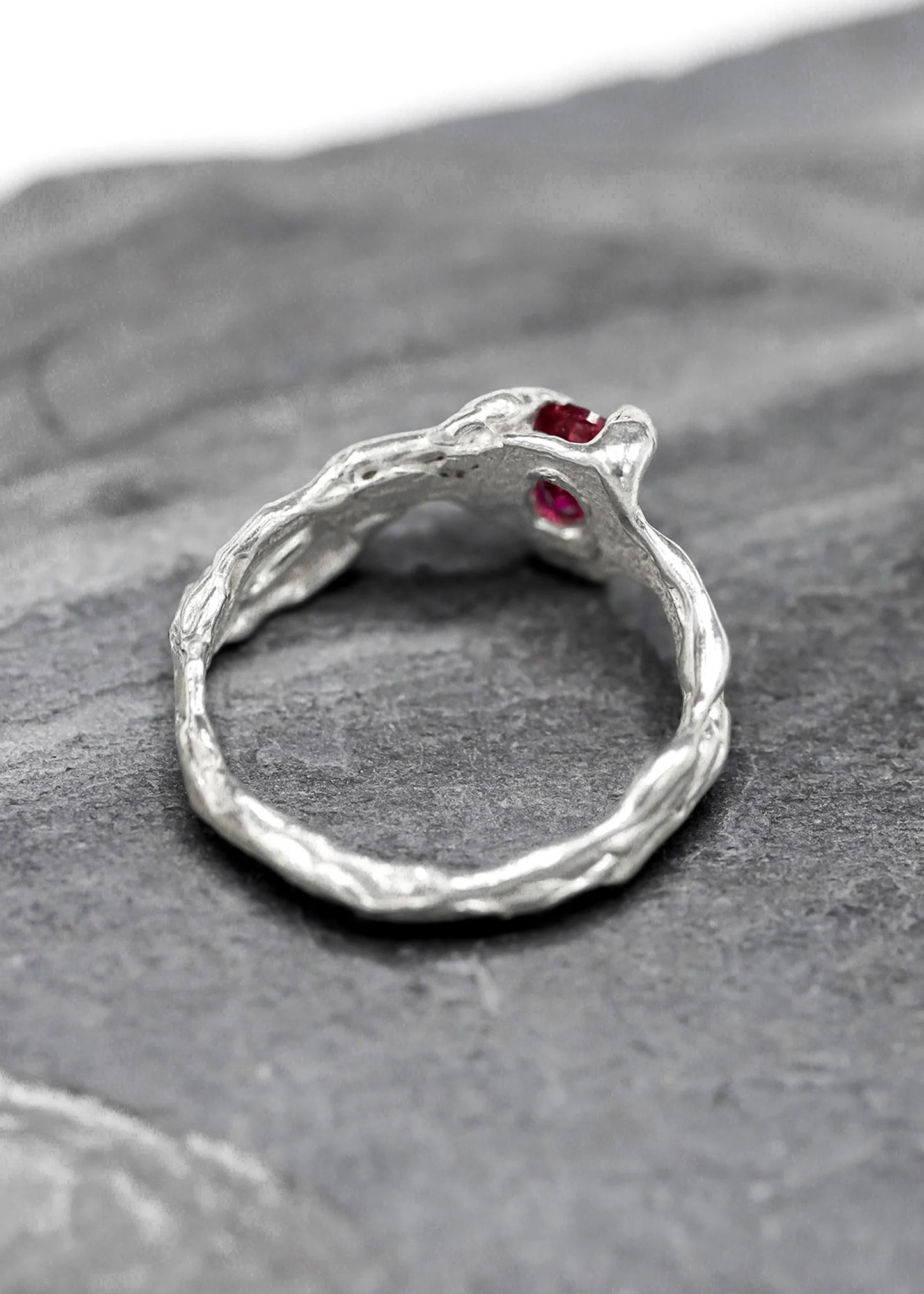 Venom Gemz Crimson Peak ring