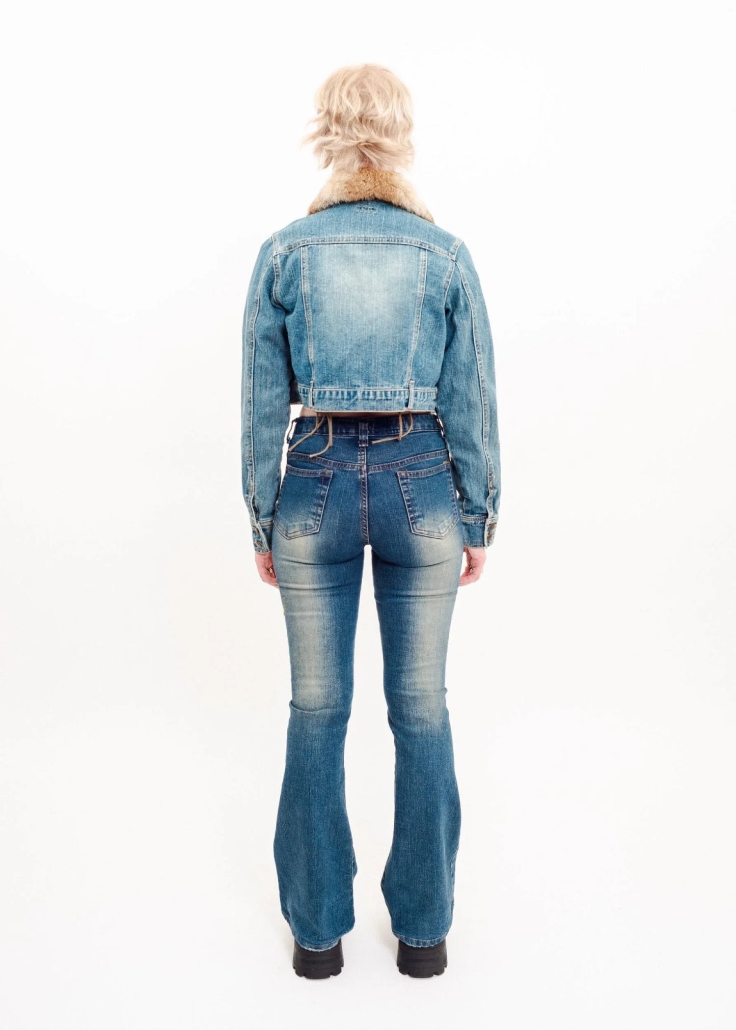 Yumetenbo Cropped denim jacket with fur collar