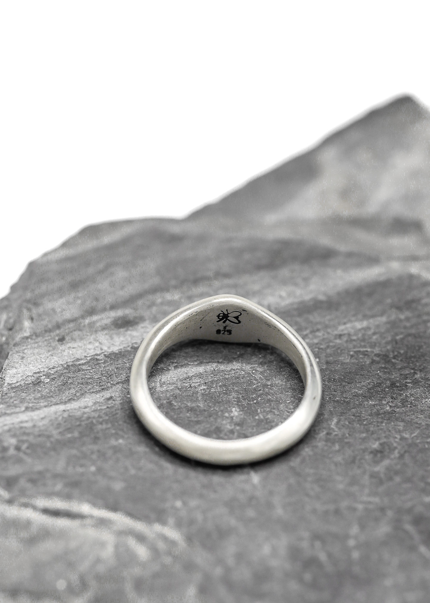 Screaming Jewellery Eye Ring Bizarre Bazaar