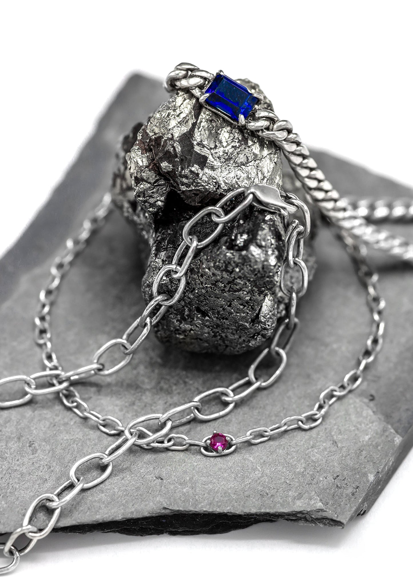 Cowboy Customs Handmade Cuban link chain sapphire bracelet Bizarre Bazaar