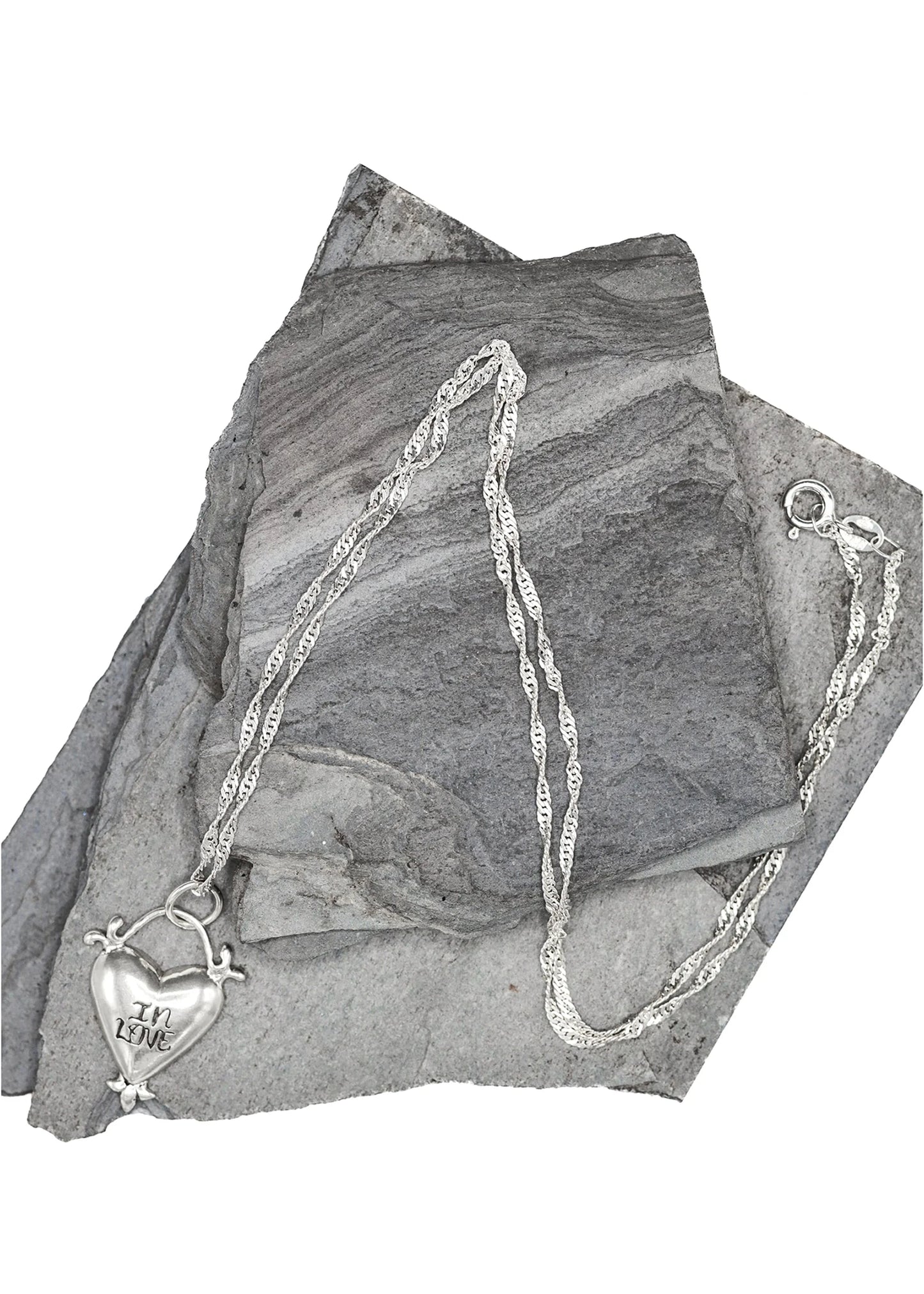 M.V.H Jewellery In Love Heart Pendant