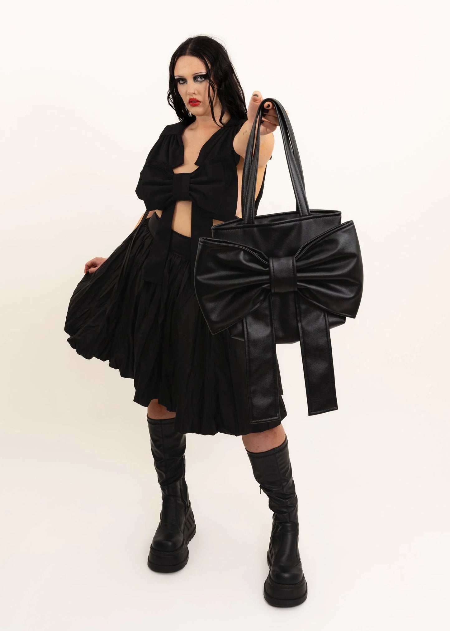 Caitlin Snell Market bag- black PVC