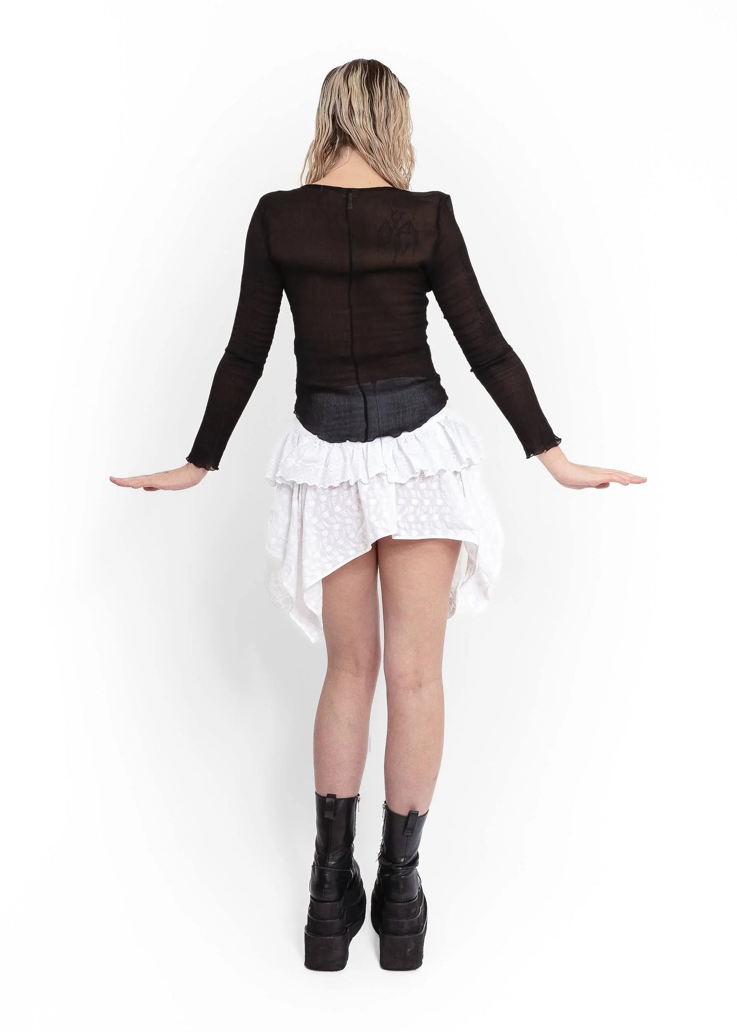 Age of Aquarius Odessa mini skirt- white