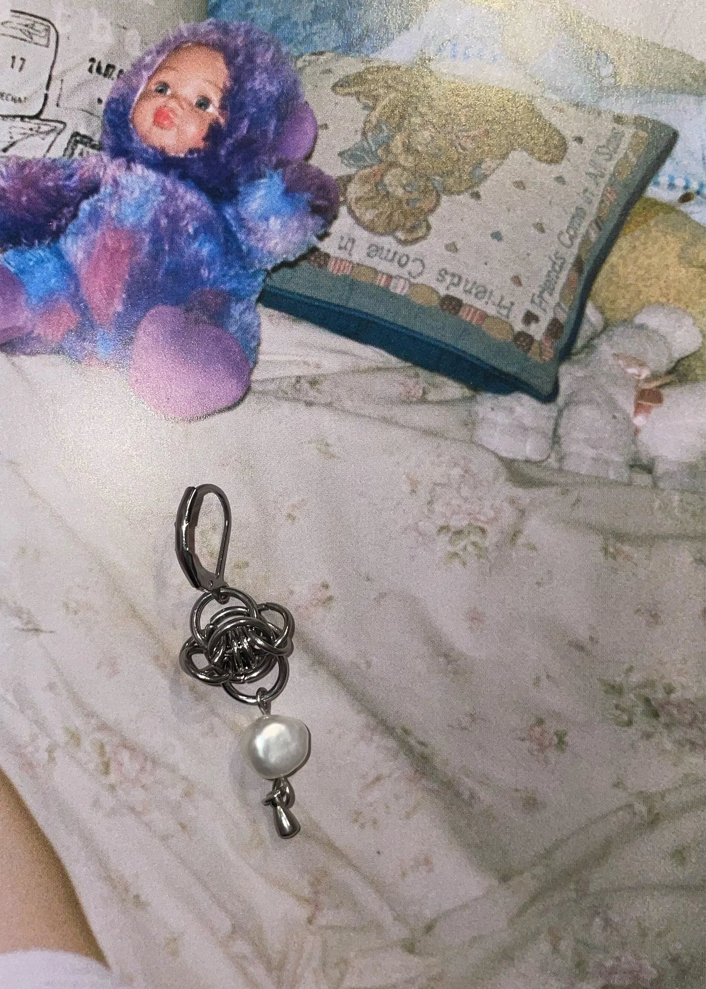 Abigail Steel Chains Odin’s Tear chainmail earring with pearl