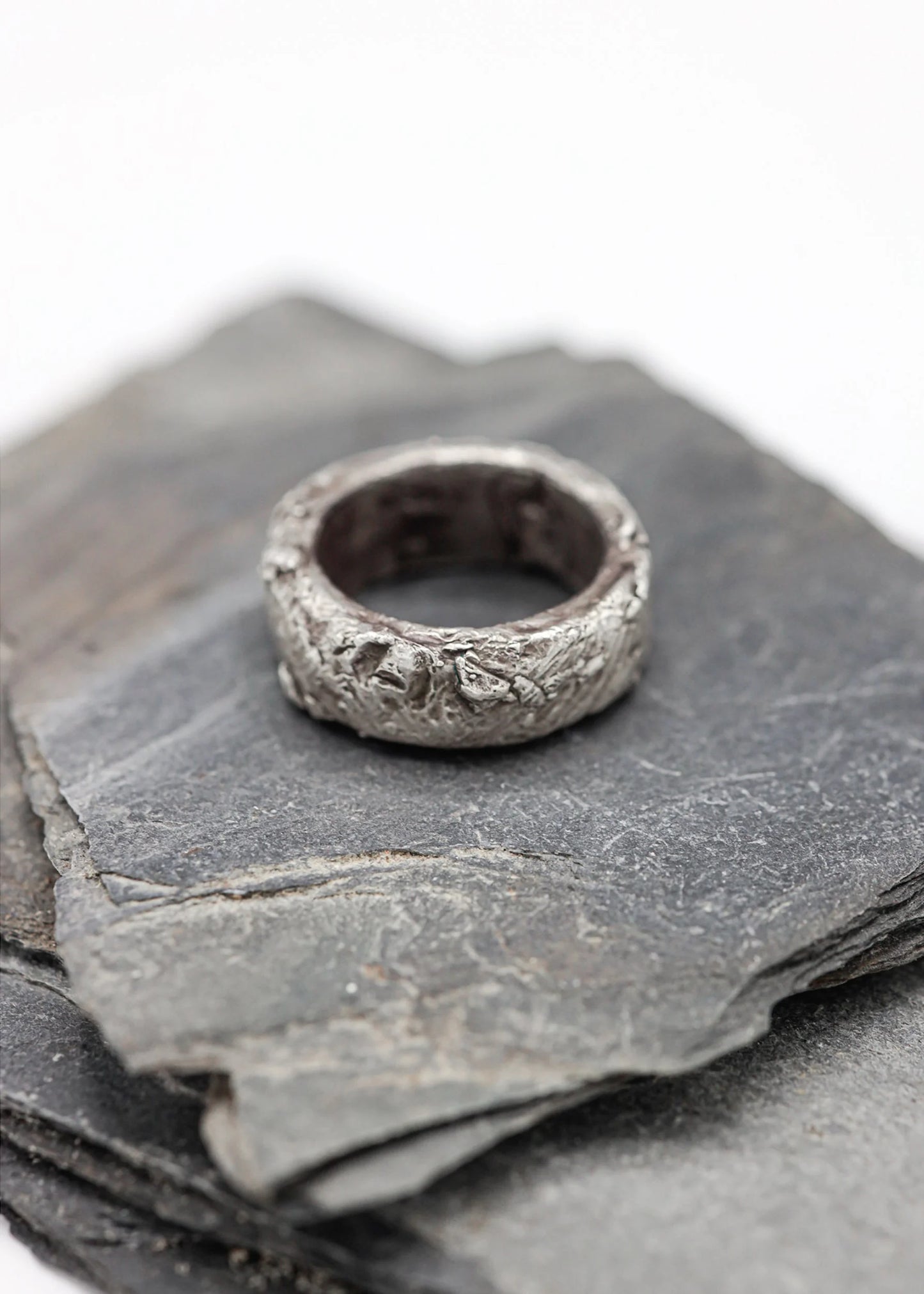 Maxx Jewels Ring #4 ’Rubble’