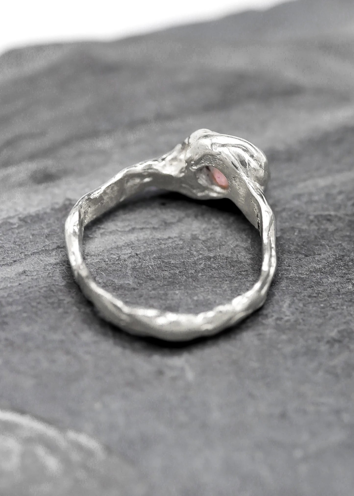 Venom Gemz Roseate ring