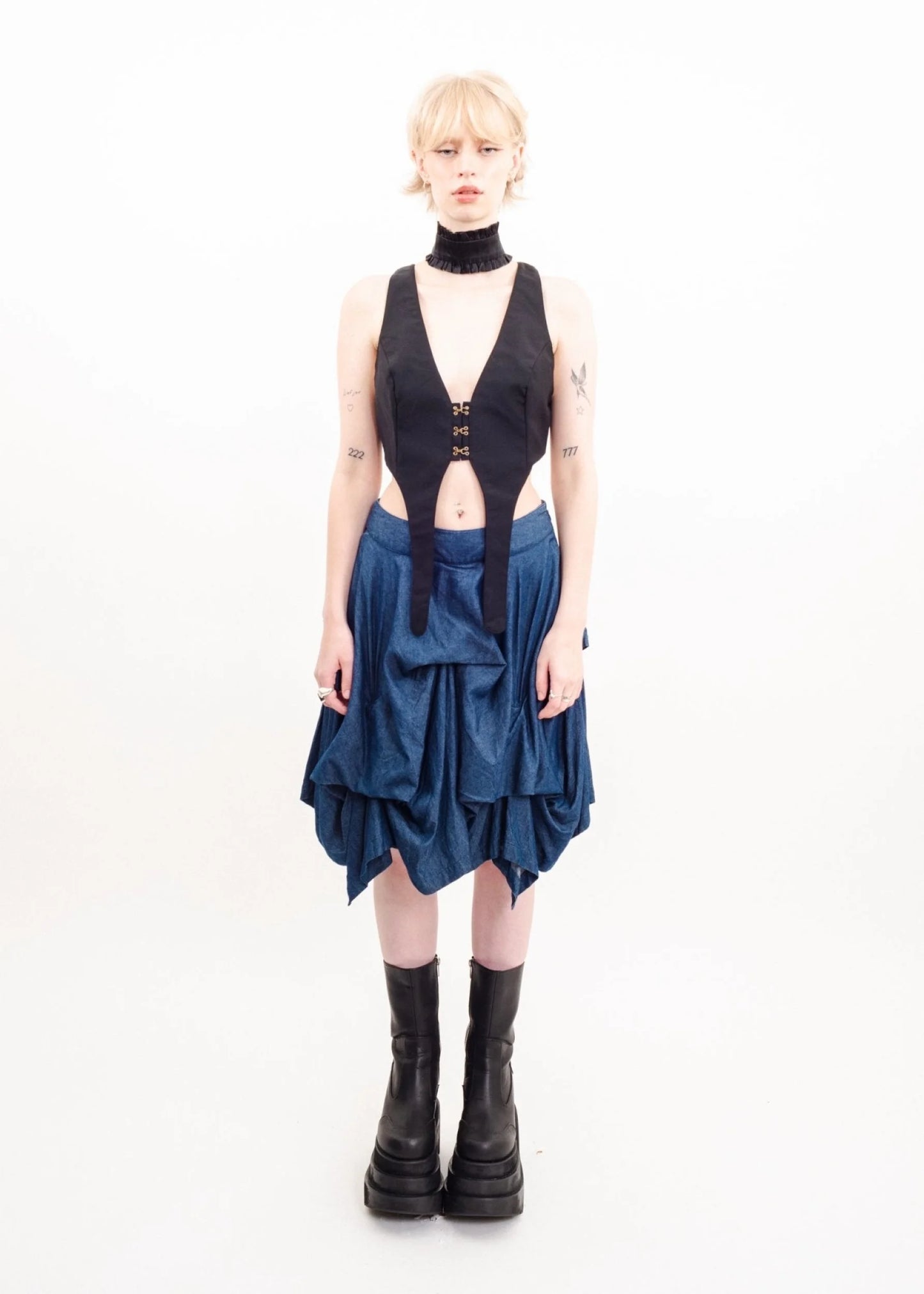 Atsuro Tayama Structured chambray pin tuck skirt