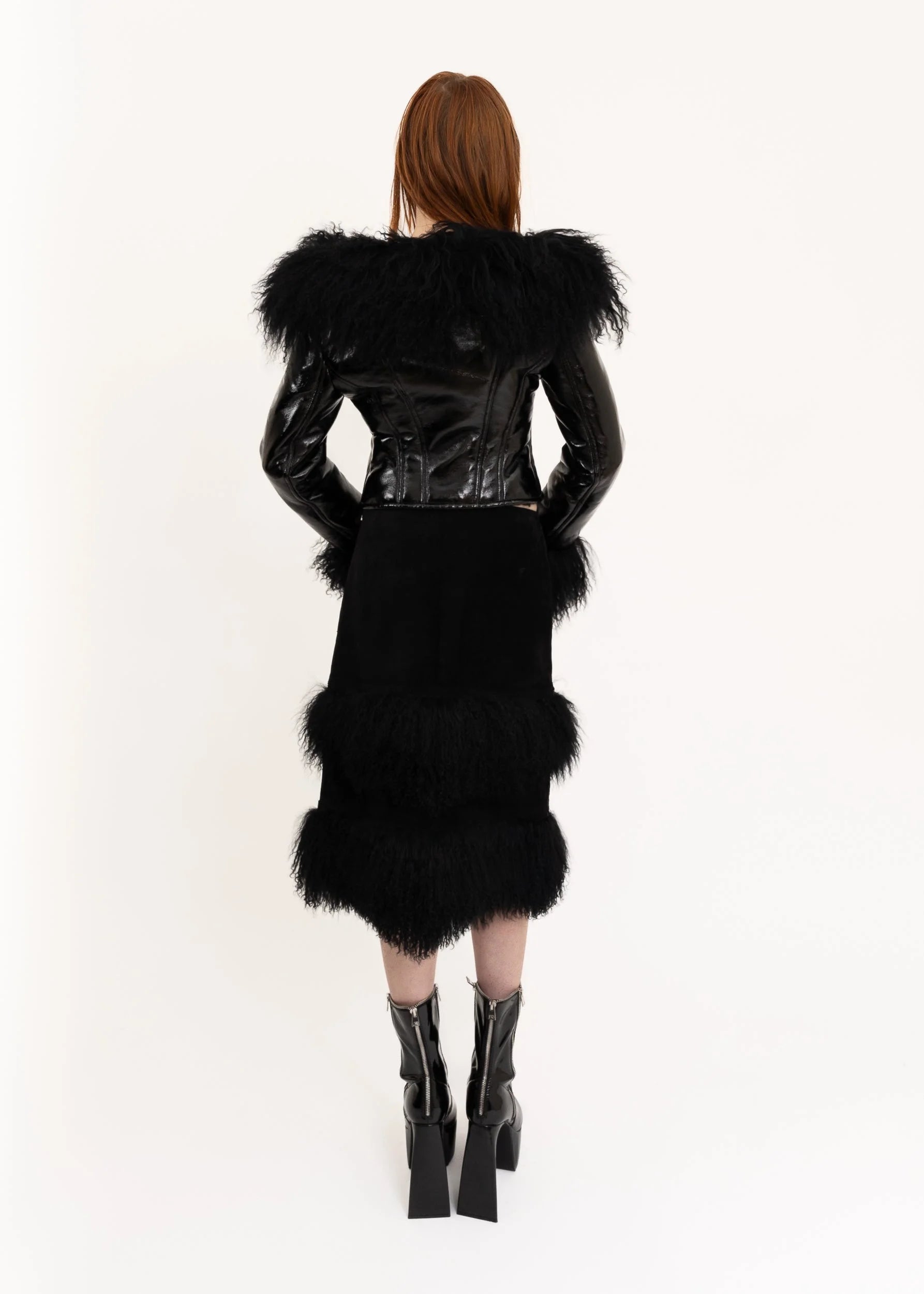 L’equipe Yoshie Inaba Suede skirt with Mongolian sheepskin trim