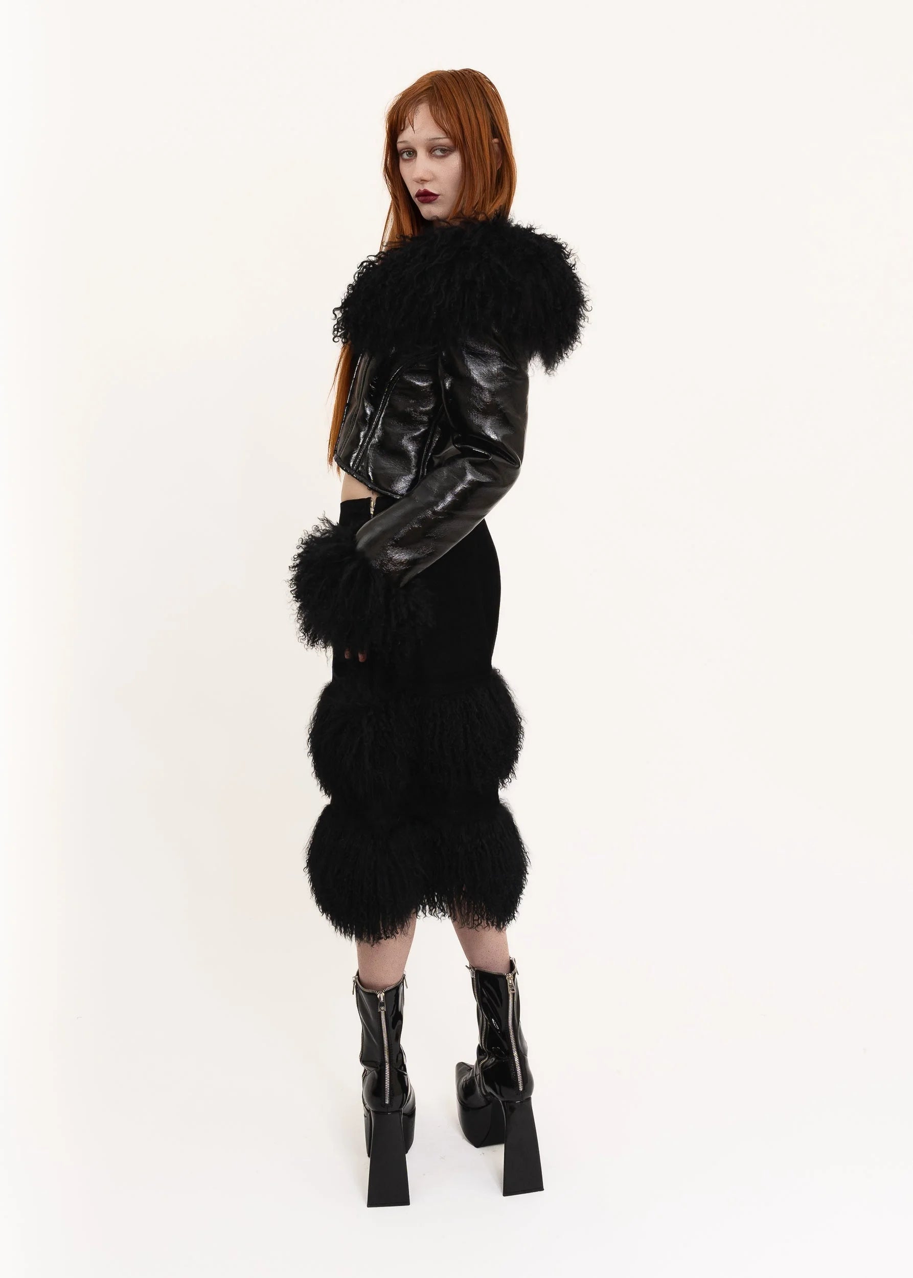 L’equipe Yoshie Inaba Suede skirt with Mongolian sheepskin trim