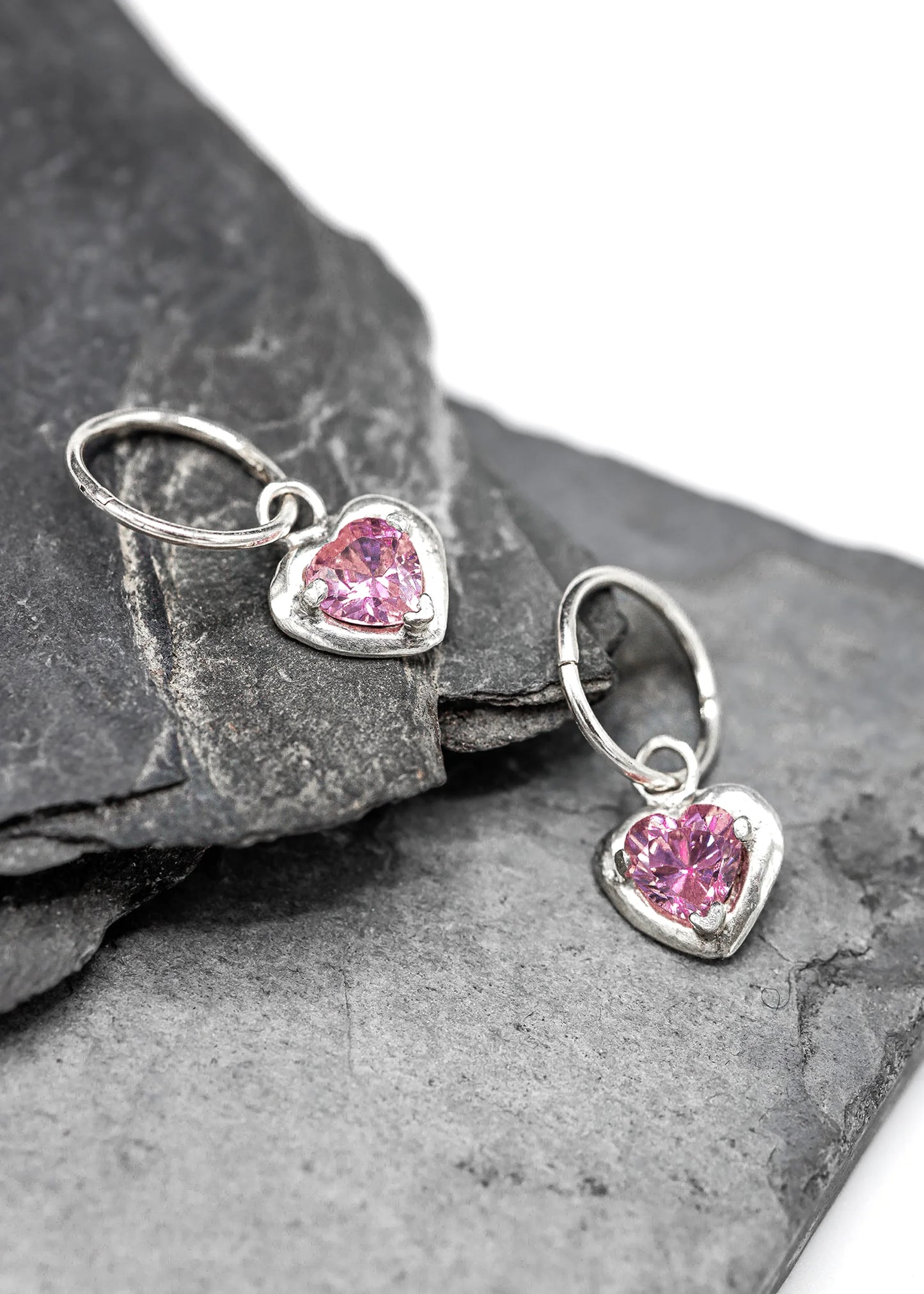 SGS Jewellery Sweetheart hoop earrings- pink
