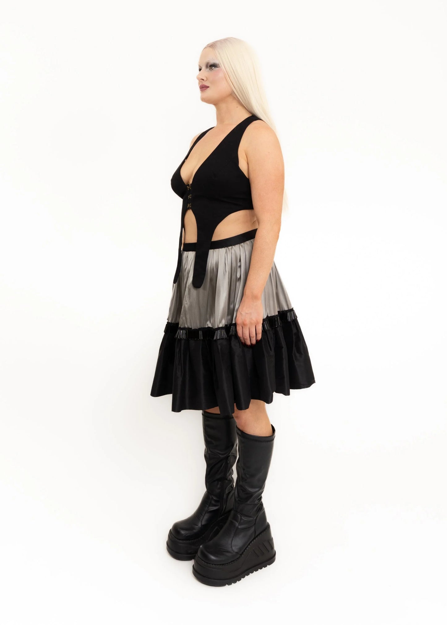 Moschino Cheap & Chic Tiered silk skirt with beaded trim