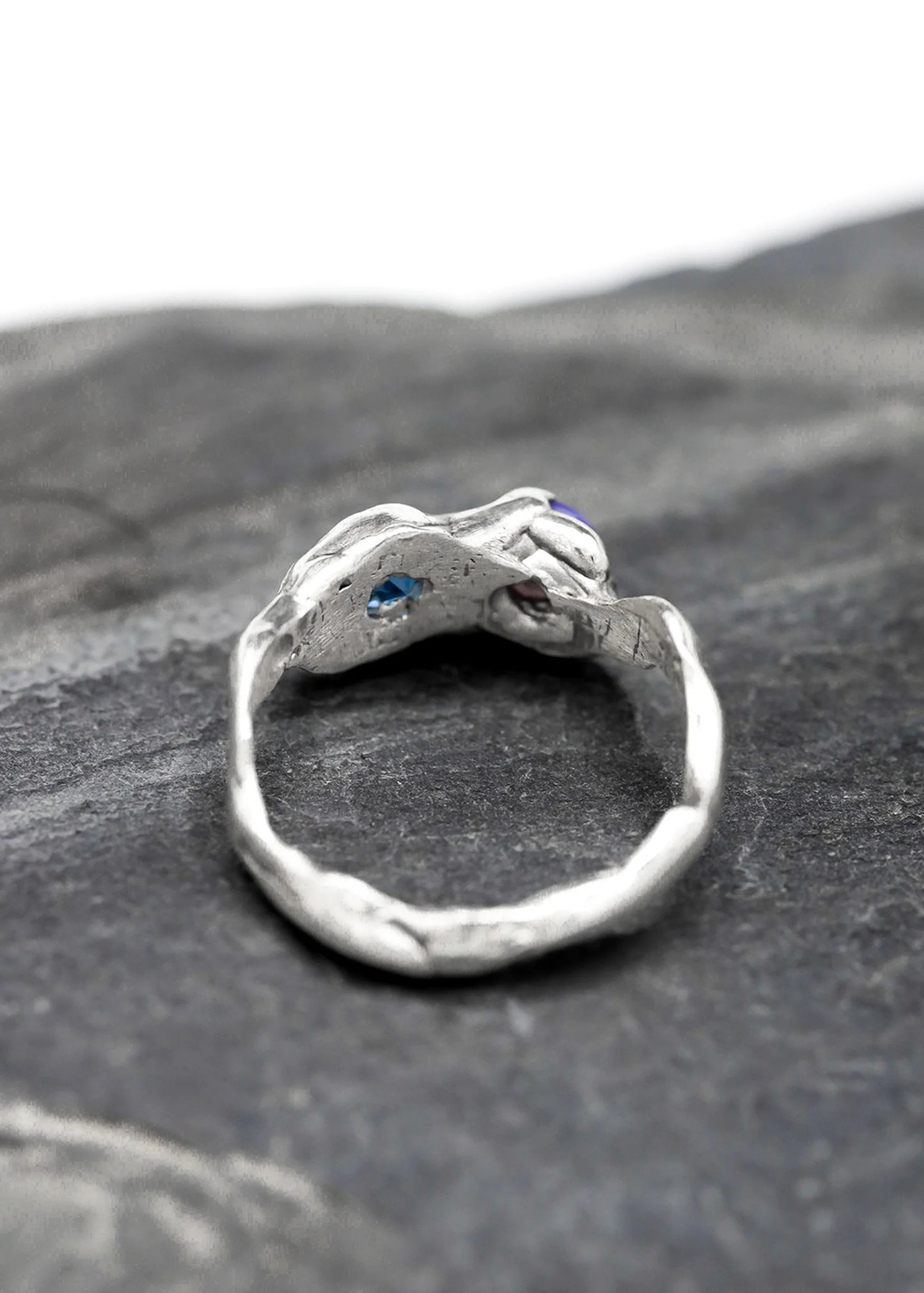 Venom Gemz Violet Seaz ring