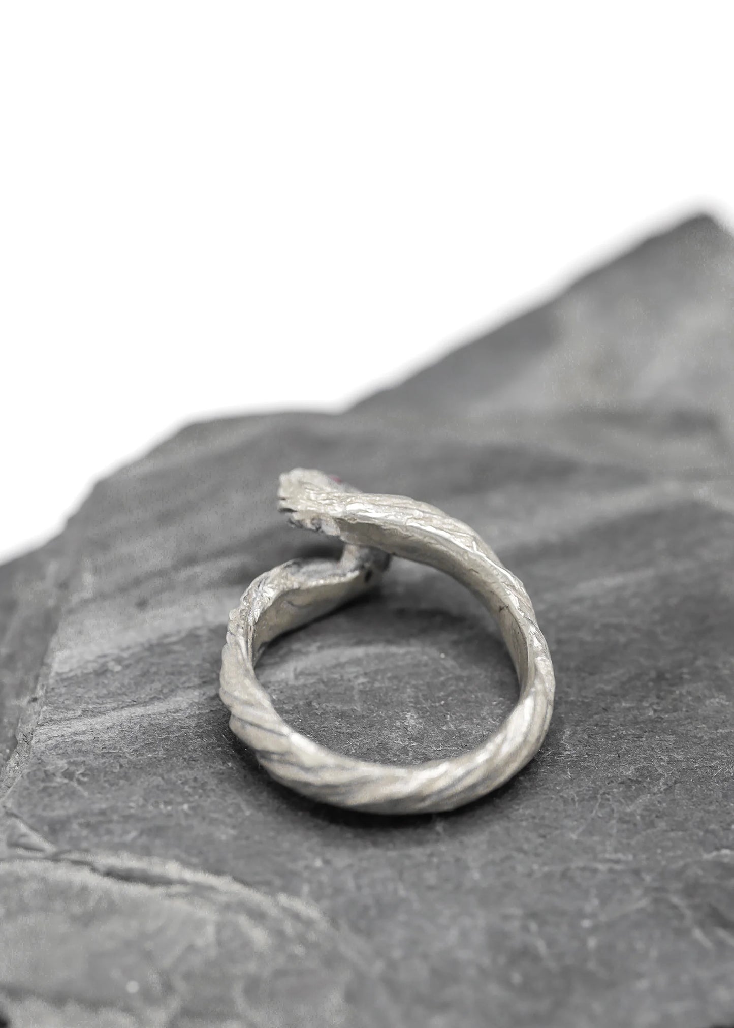 Thorn Jewellery Vortex Twist Ring
