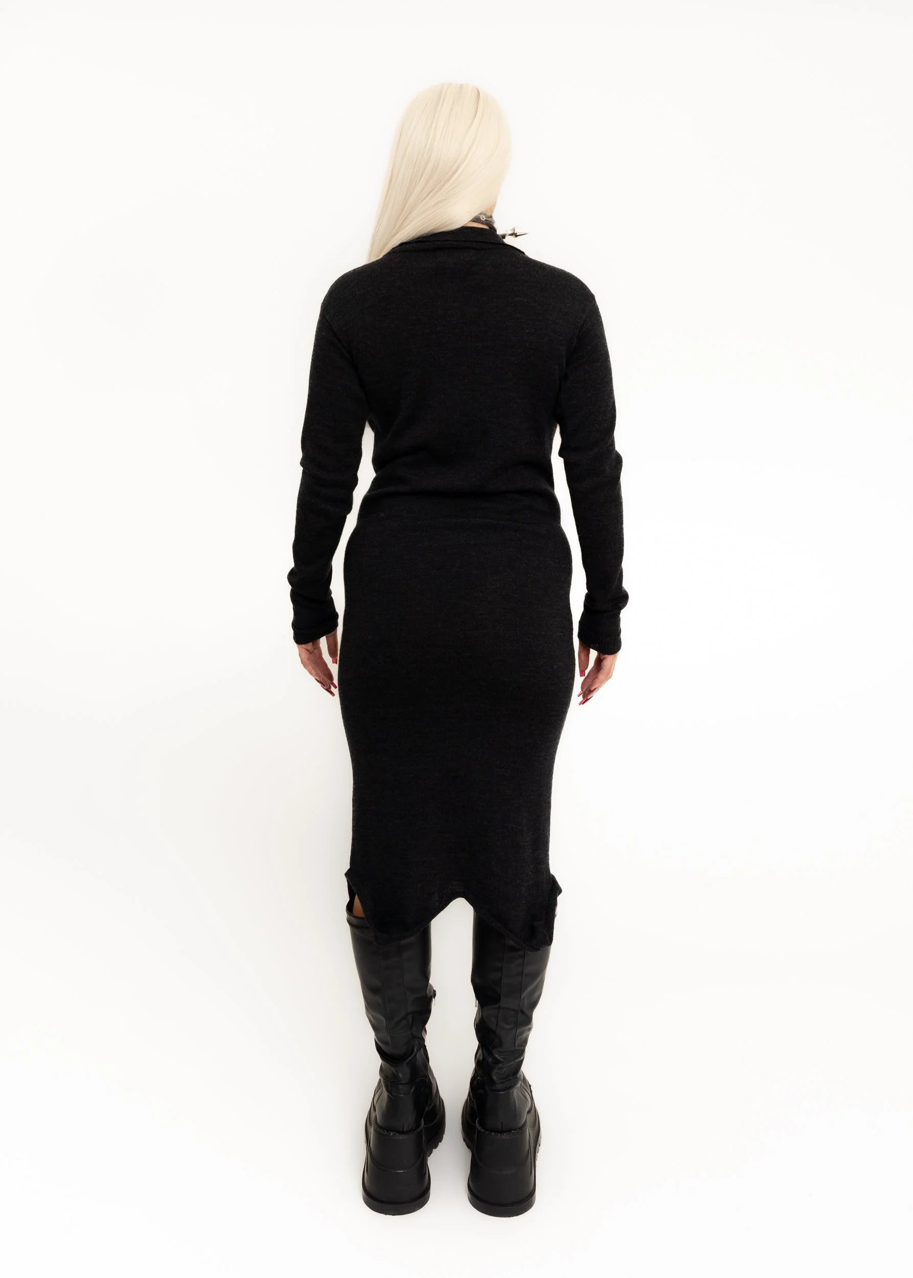 Nom* D Wool knit dress with plunging neckline