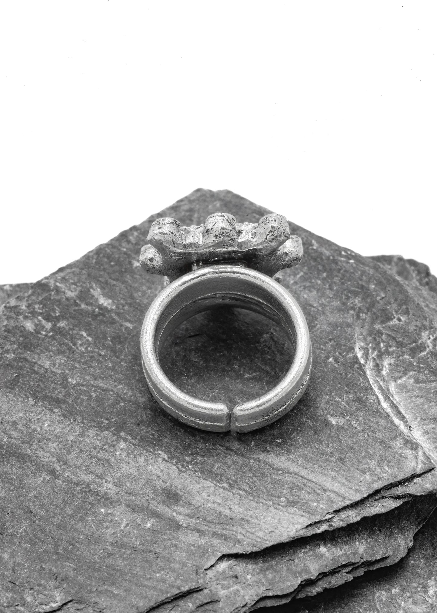 Pāua Heart ring