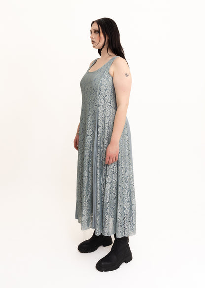 Lace maxi dress with godet pleats