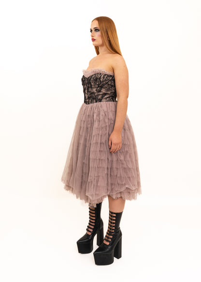 Carrie Bradshaw fantasy tulle ruffle dress