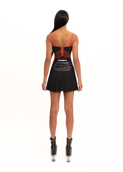 Techwear pleated mini skirt with waist cut out