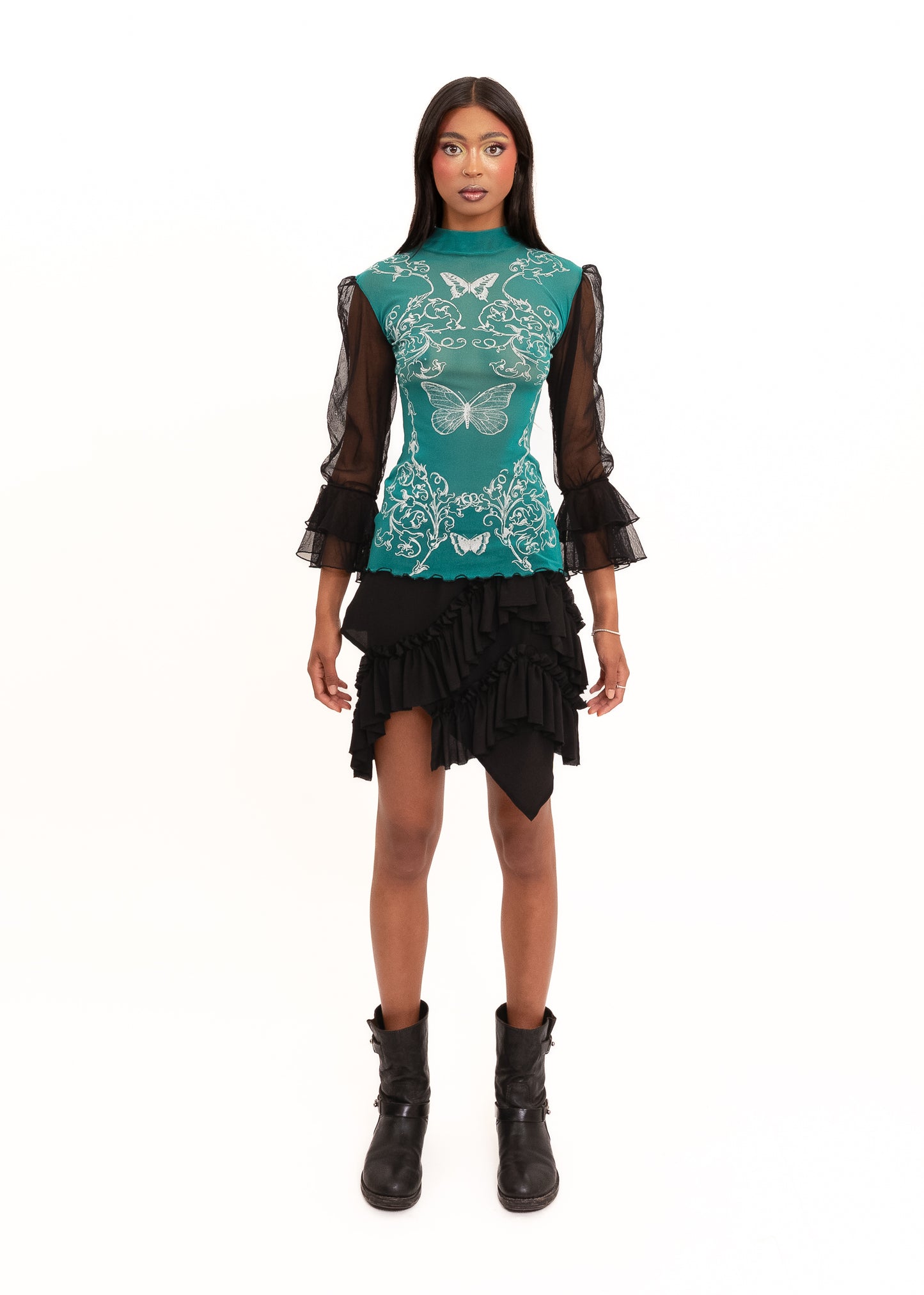 Ornate/ butterfly print frill sleeve mesh top