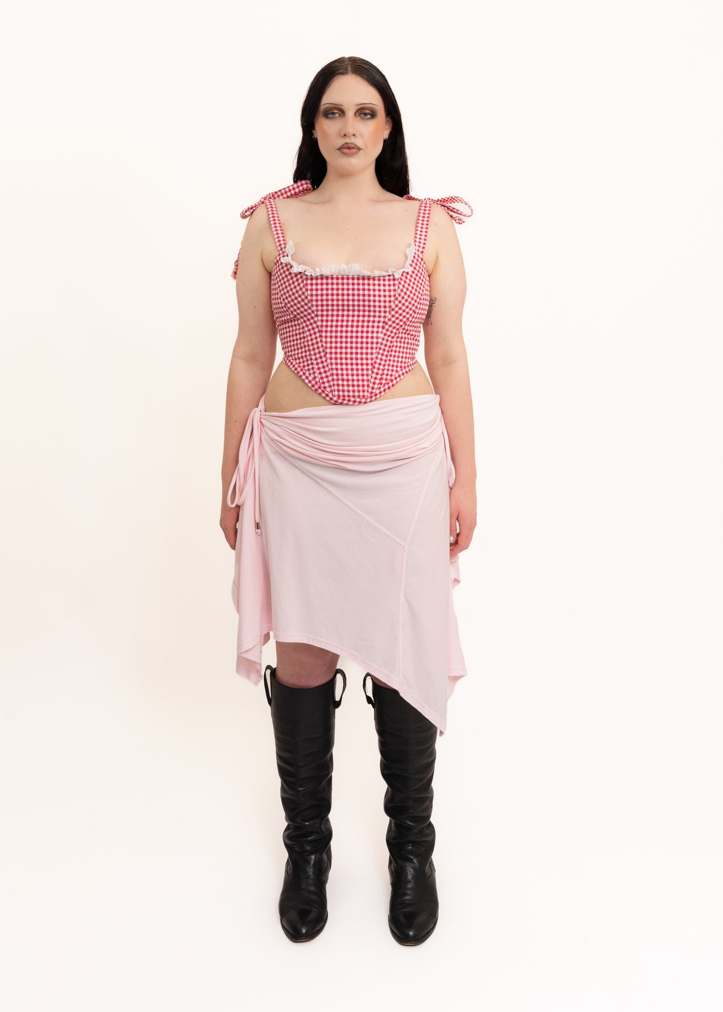 Gingham corset with lace trim