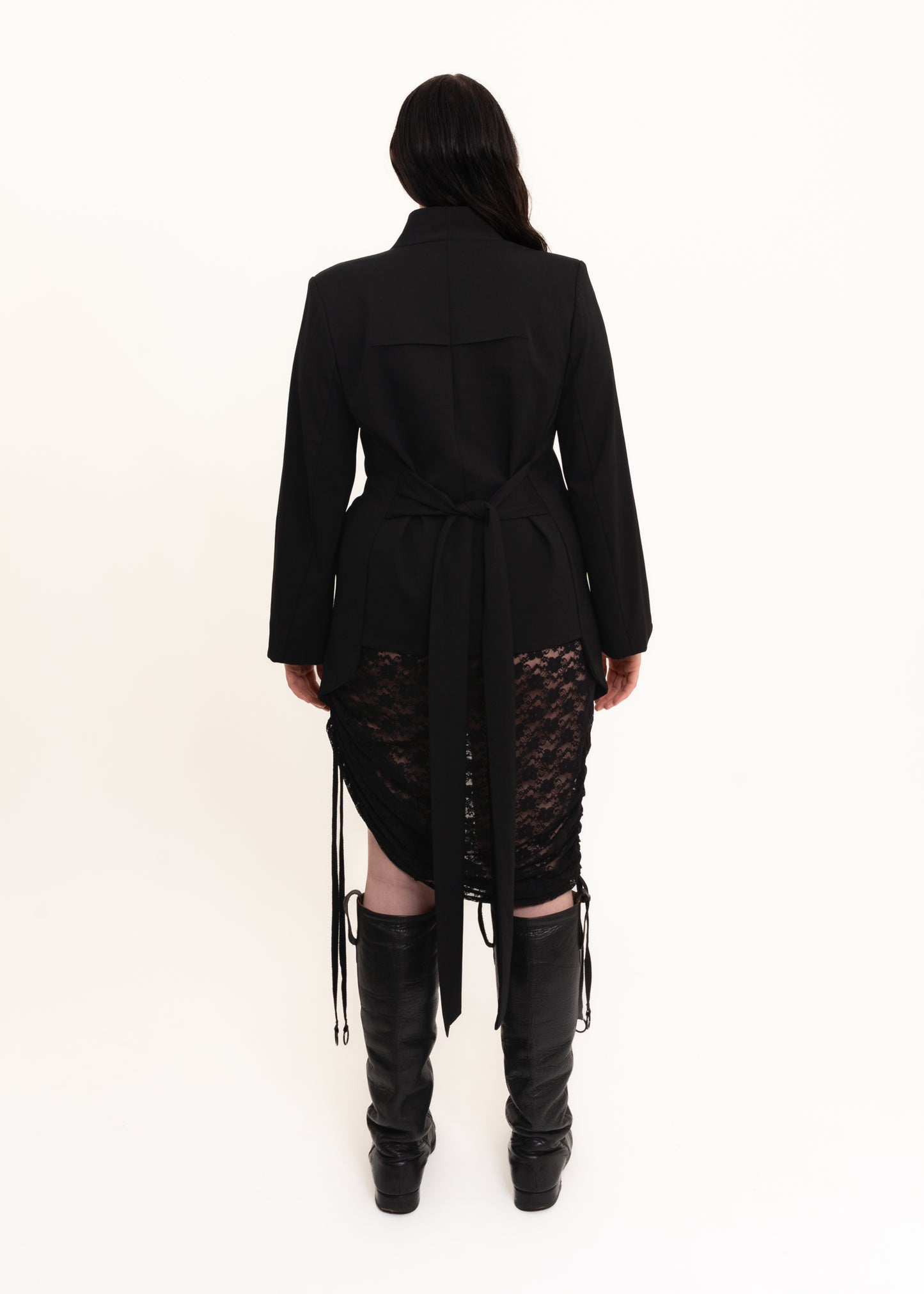 Structured jacket with flared sleeves