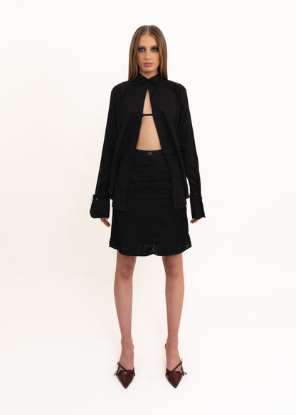 Open front collared shirt with raw hems