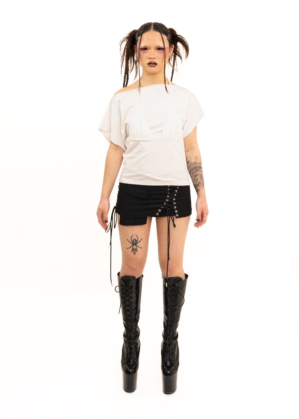 Lace up micro skirt