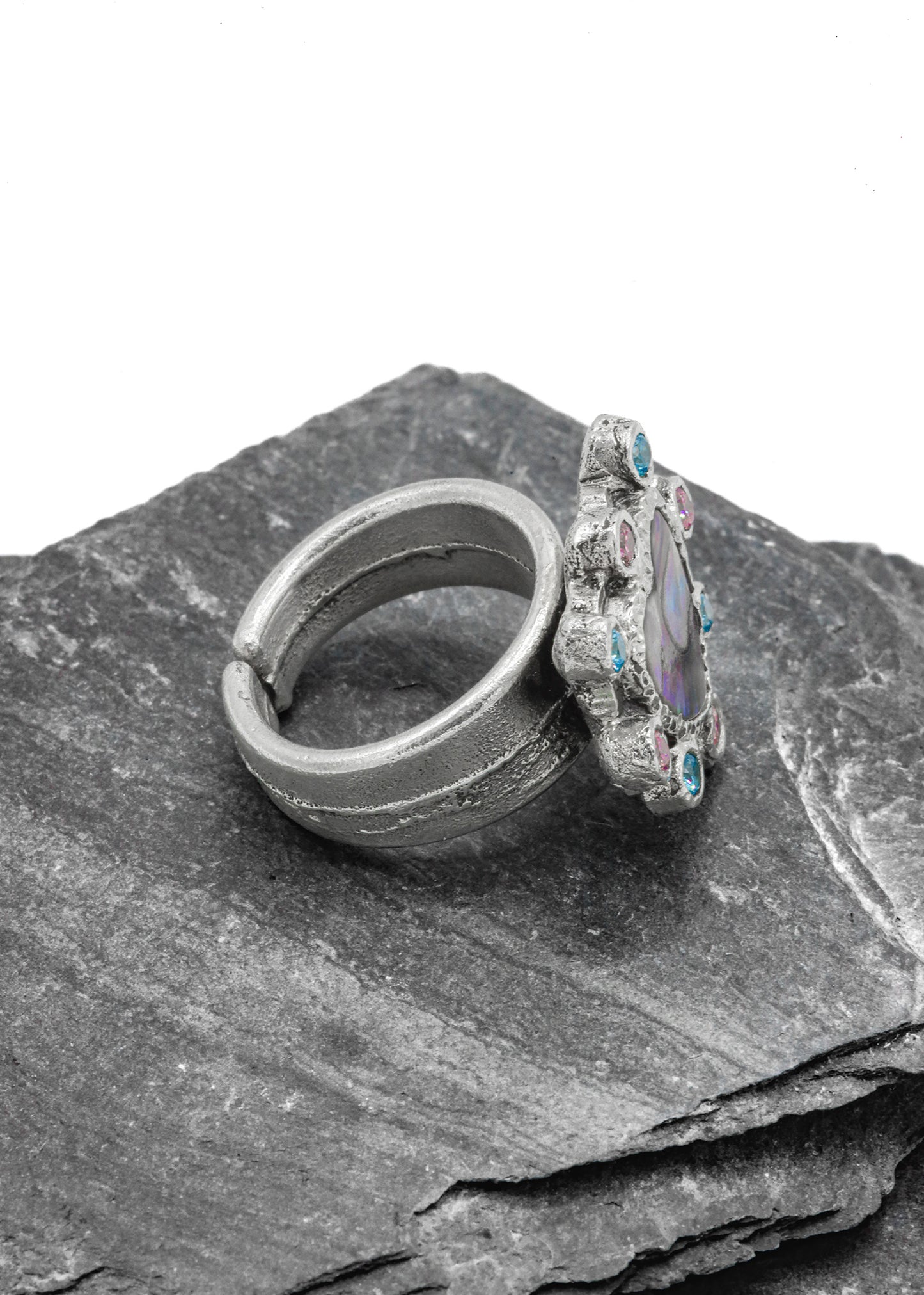Pāua Heart ring