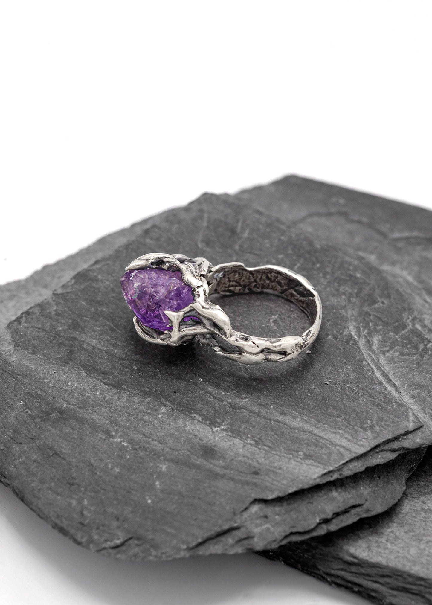 Amethyst ring