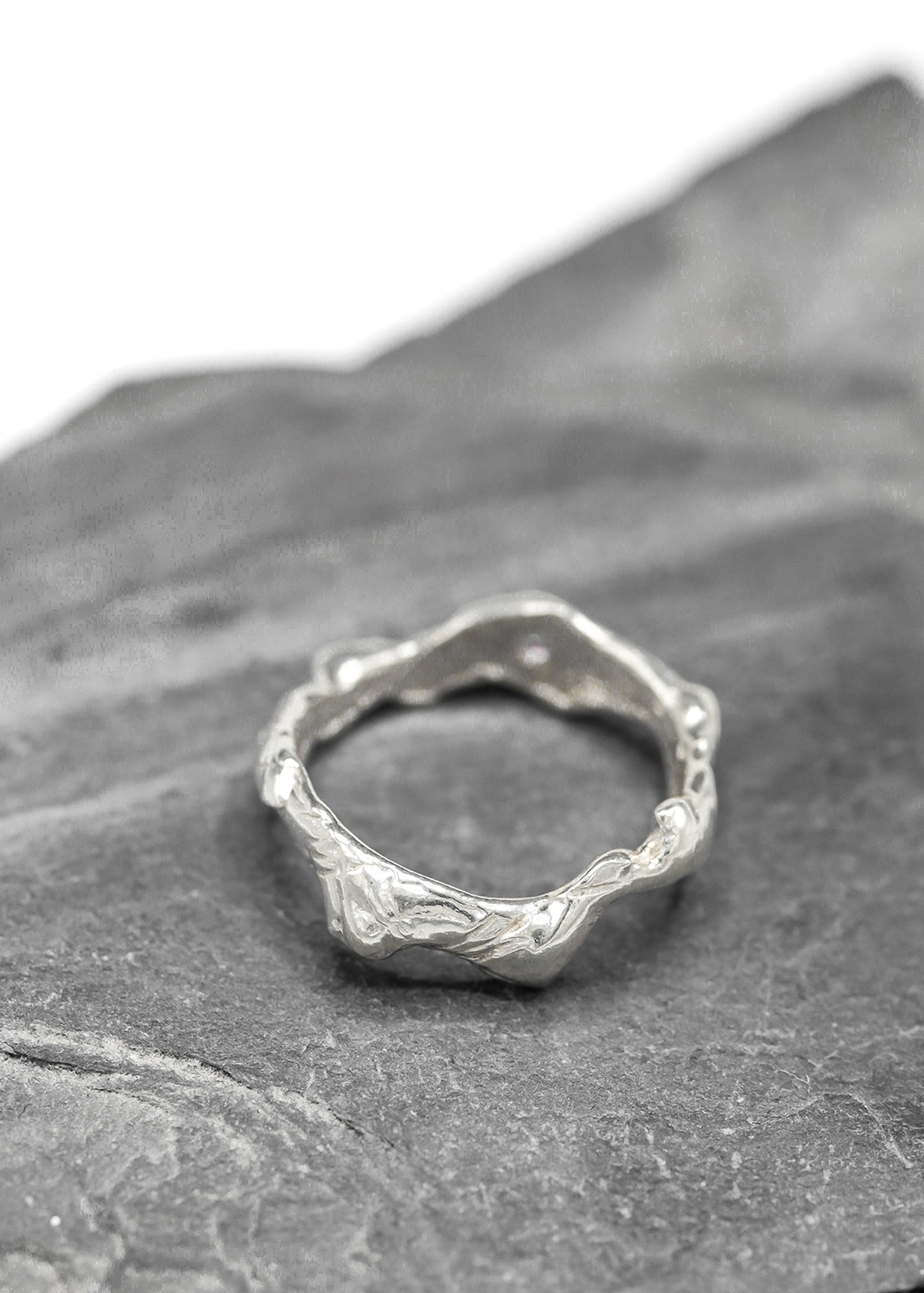 Pink sapphire flow ring