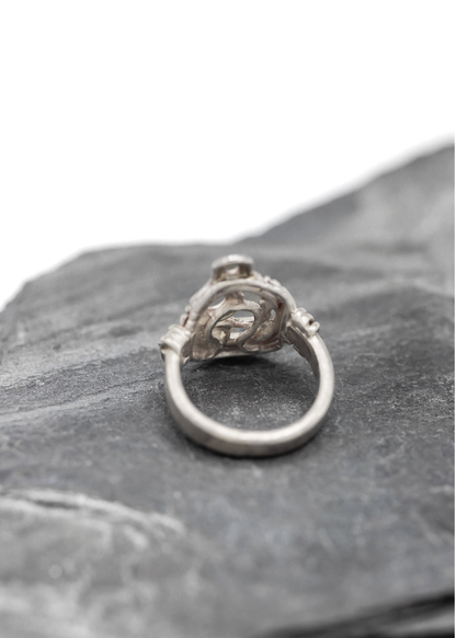 Ornate signet ring