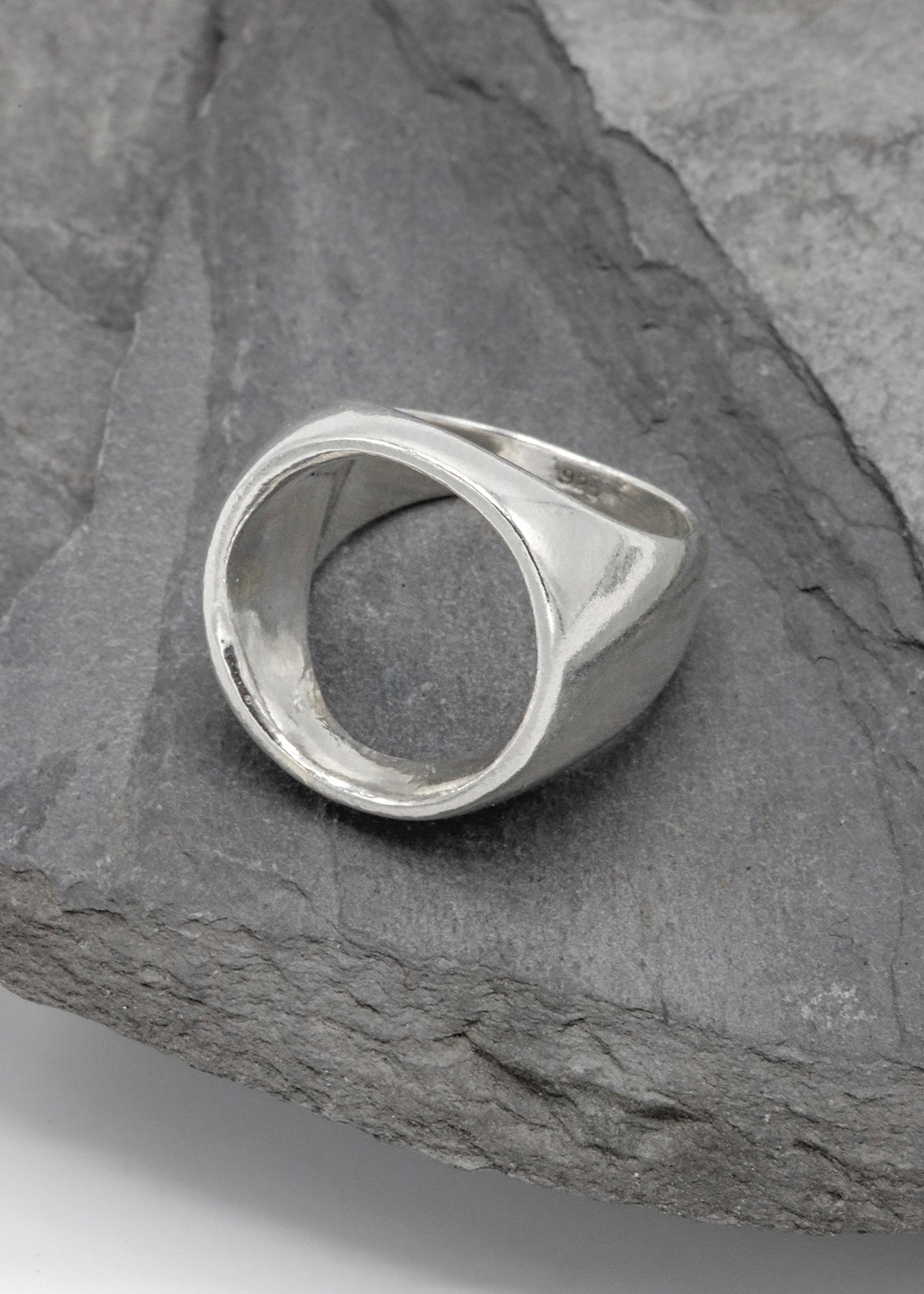 Open Circle Ring