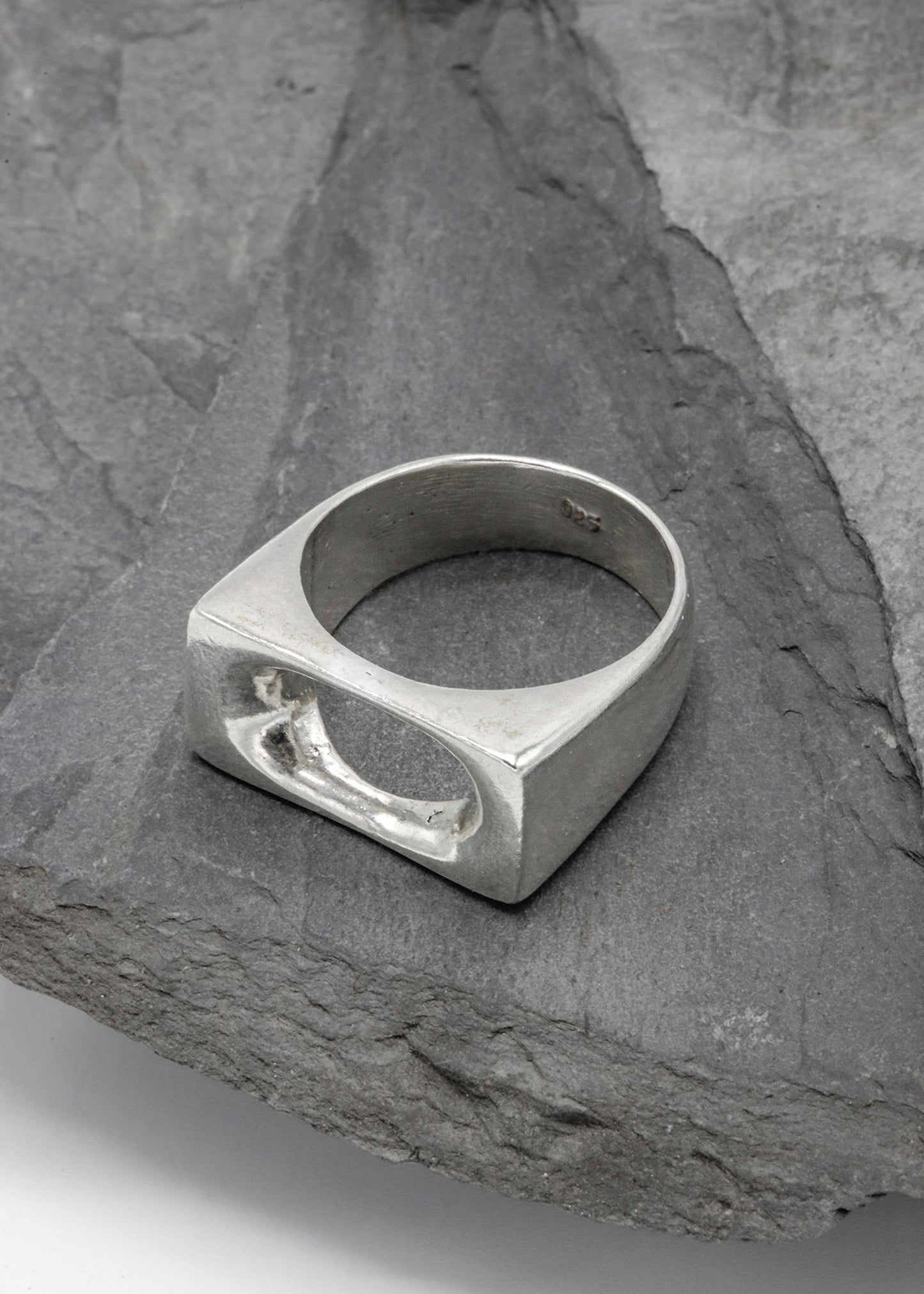 Open Rectangle Ring