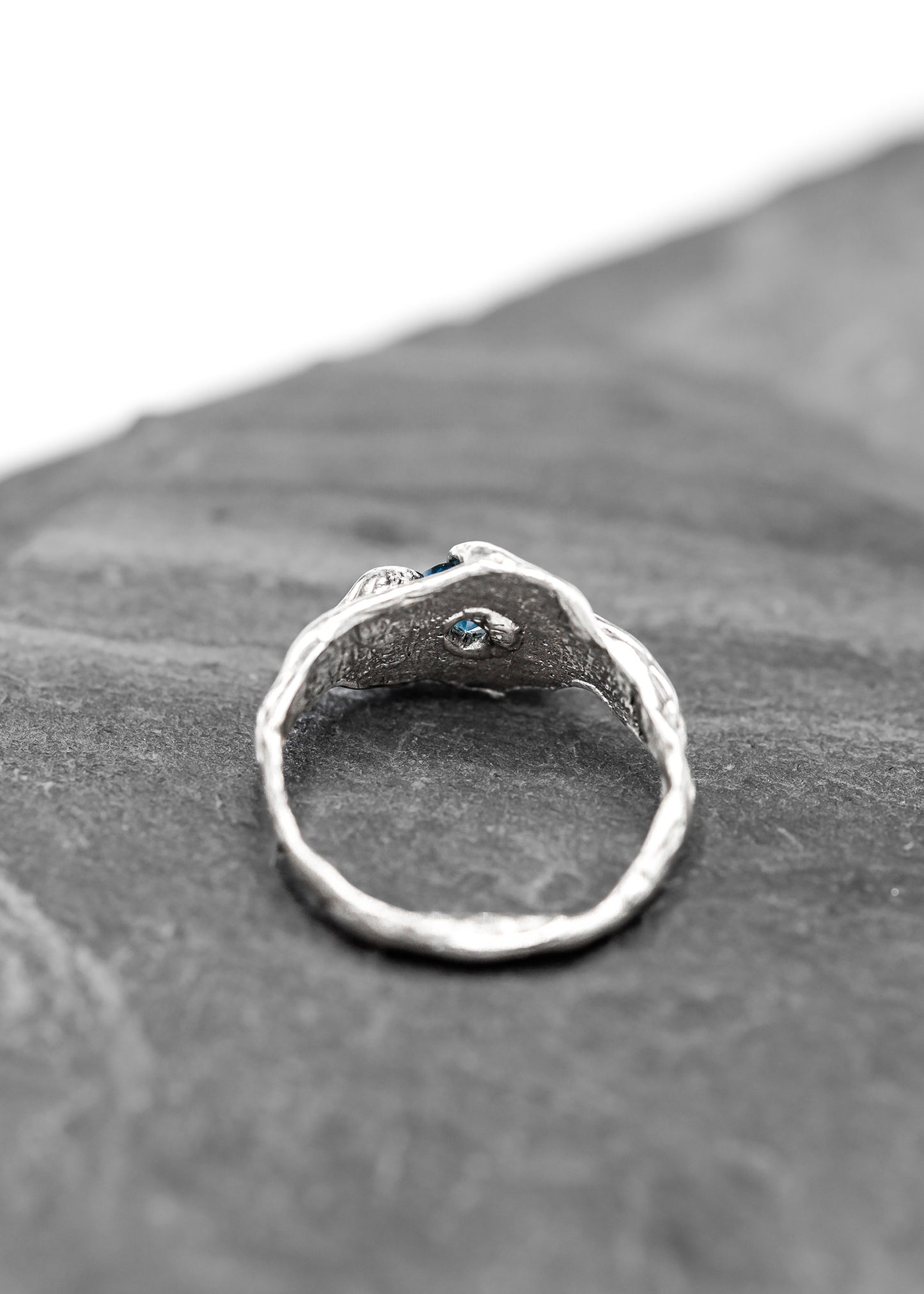 Venom Gemz Sky Horizon ring