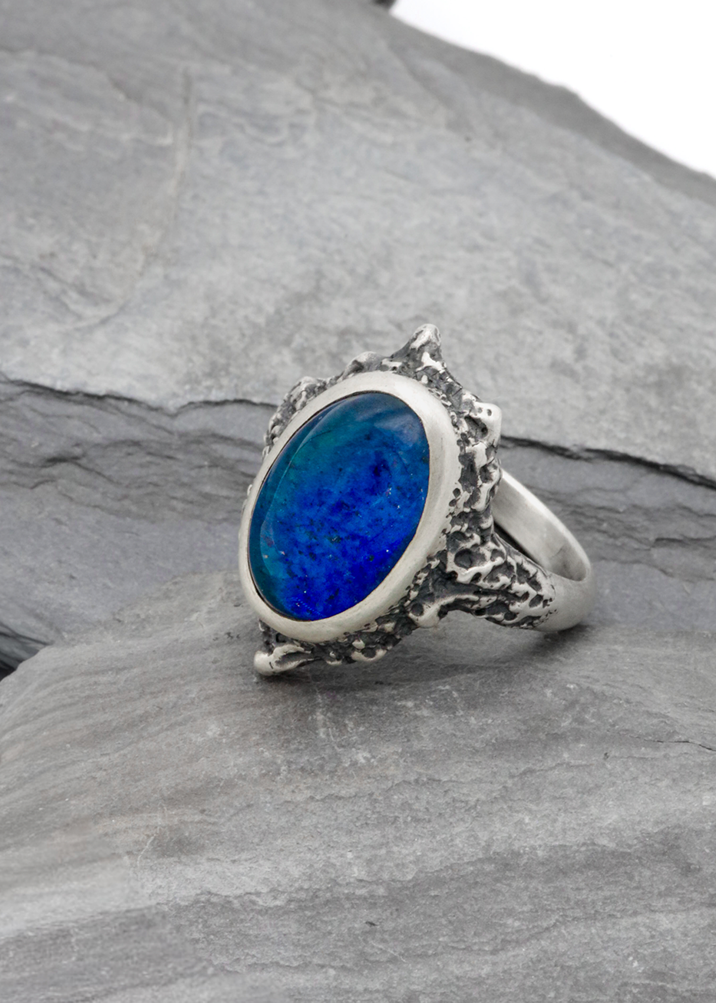 Mountains of Madness Mood ring