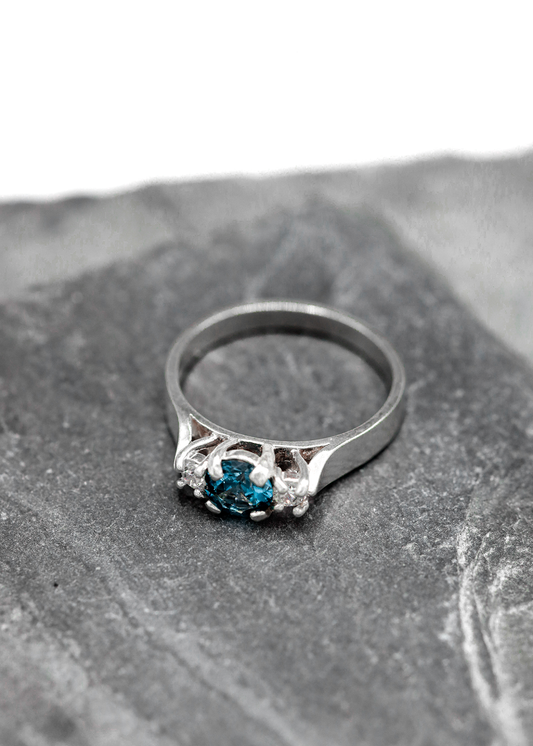 Lizard Queen ring- blue