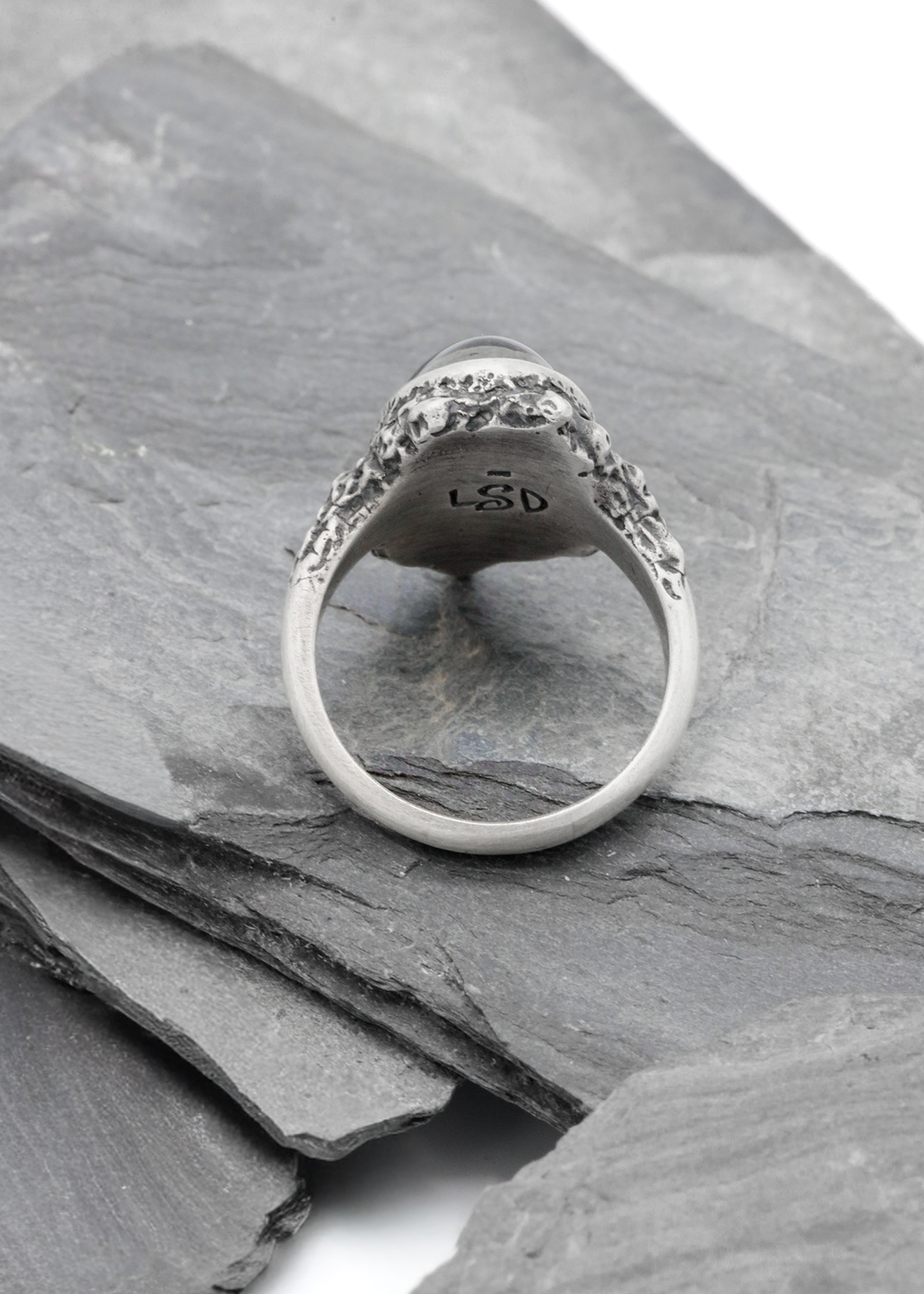 Mountains of Madness Mood ring