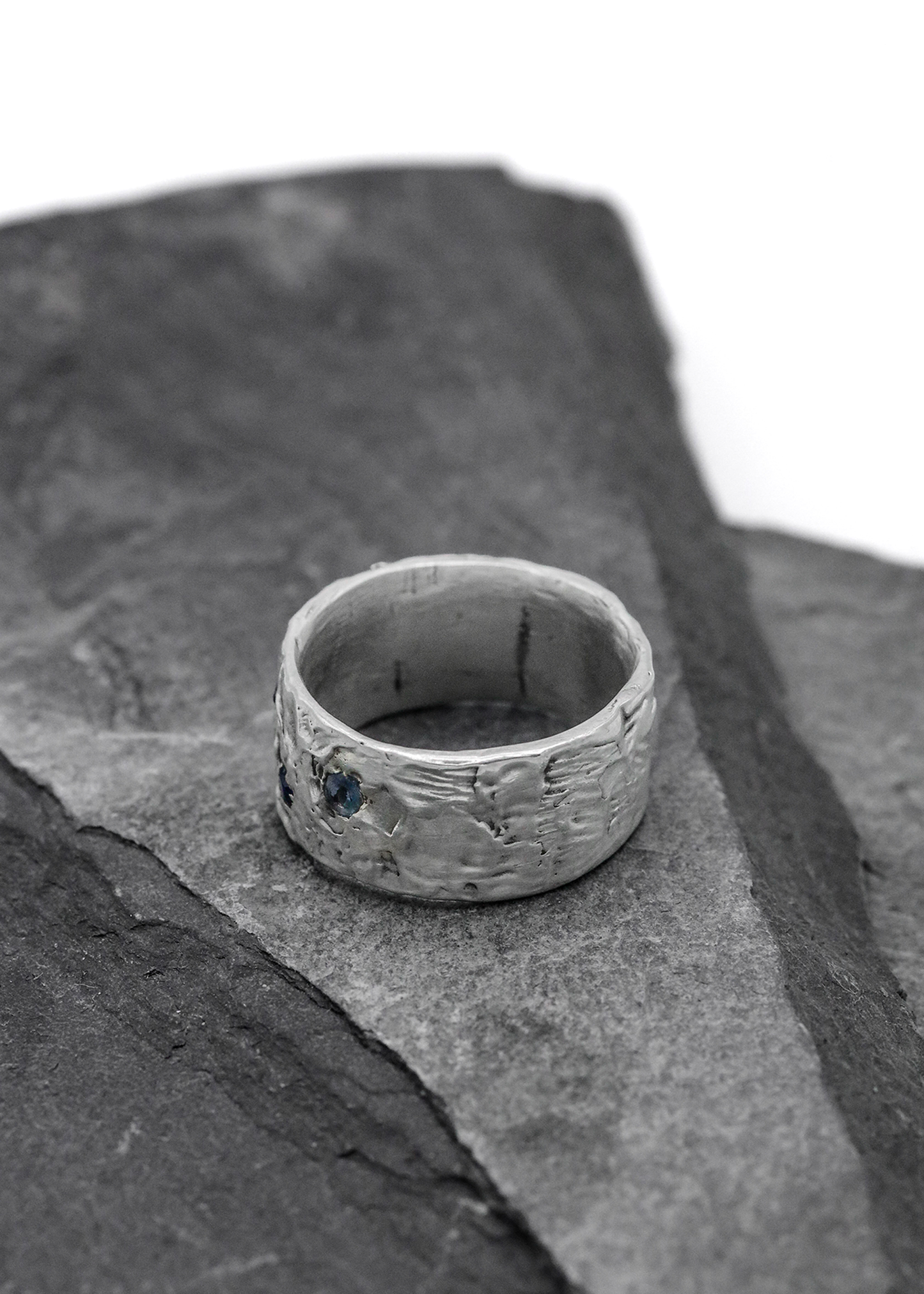 Aurora ring