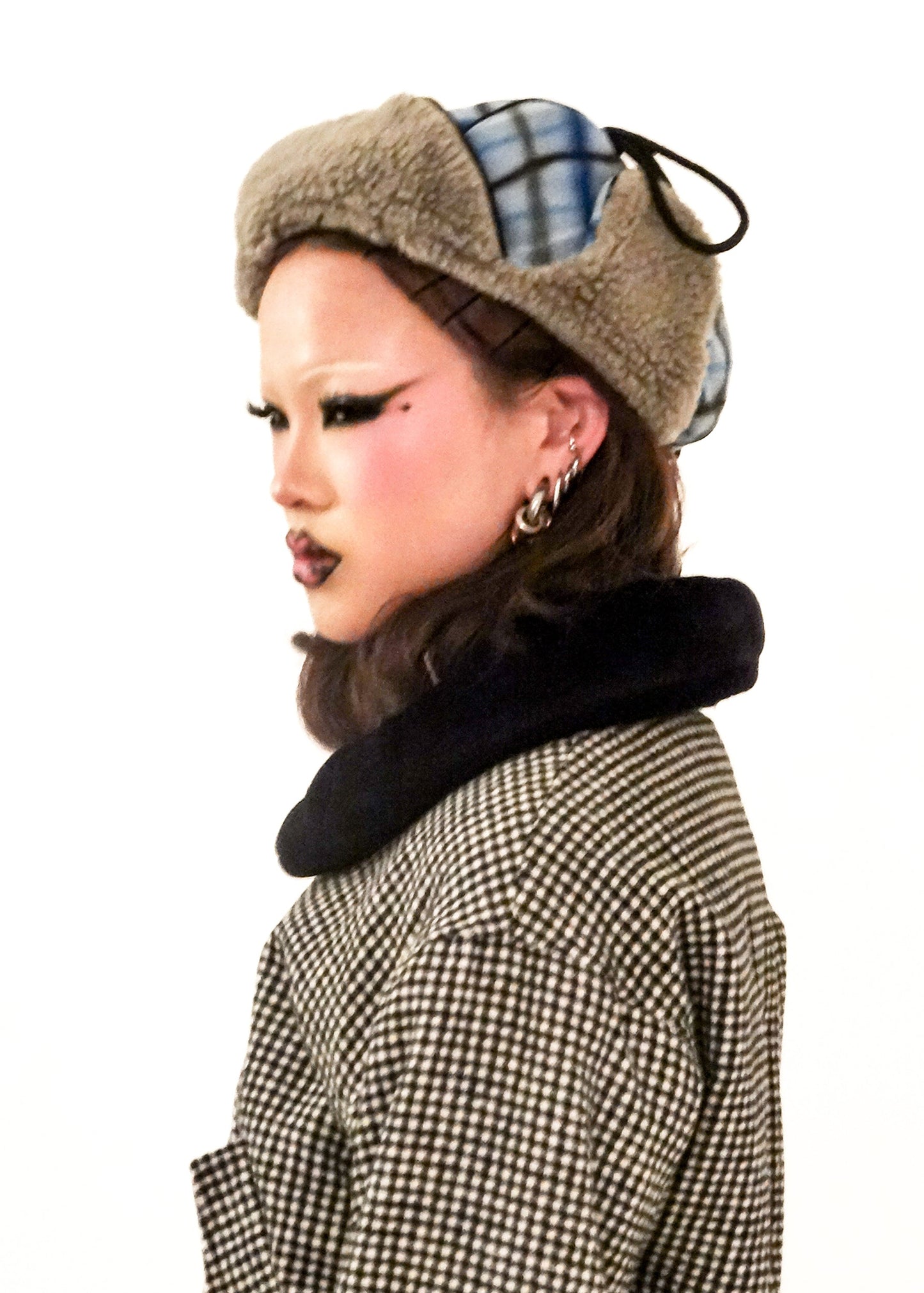 ISO Airbrushed tartan winter hat- blue Bizarre Bazaar