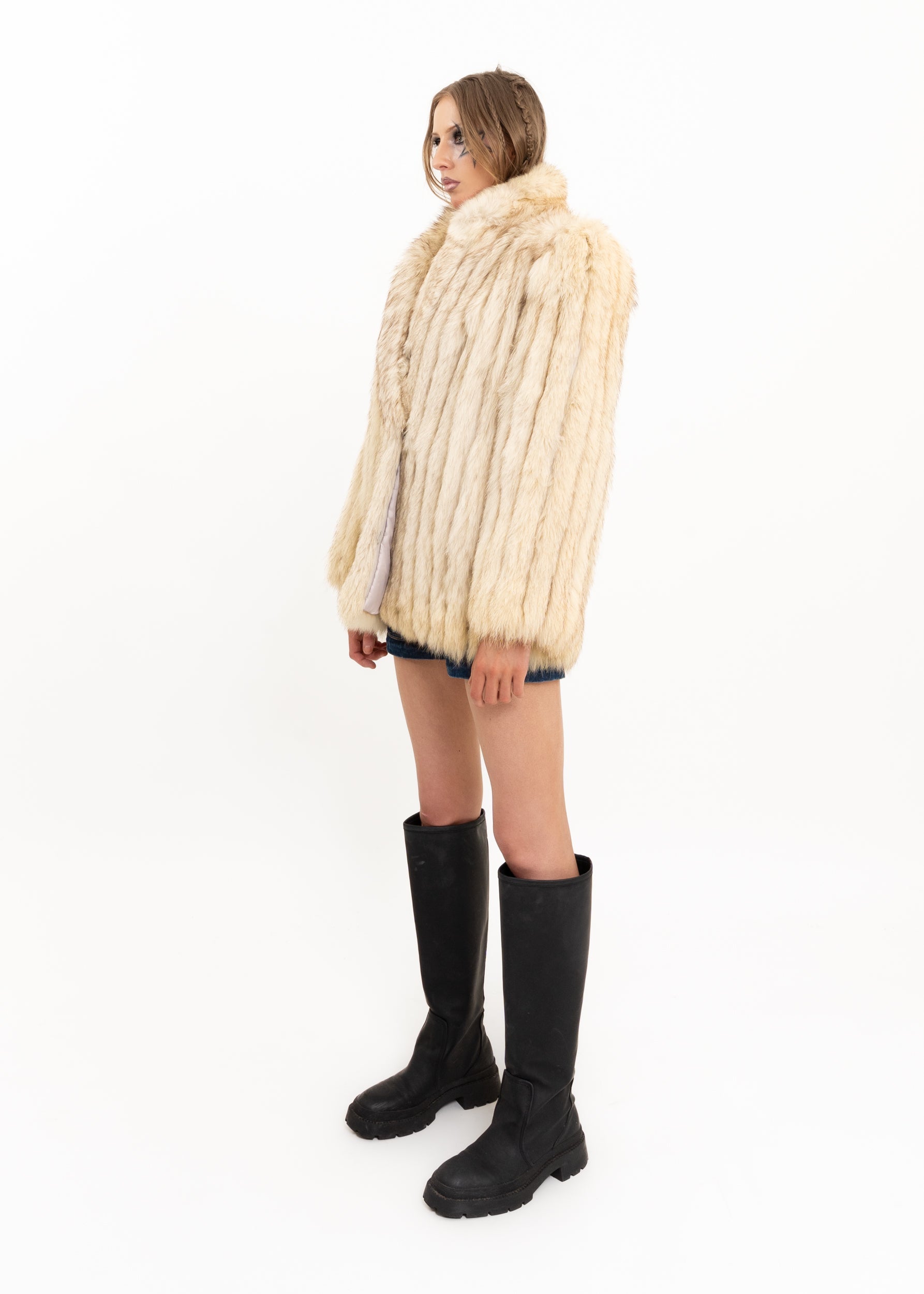 Saga Fox Arctic Fox Fur Coat Bizarre Bazaar