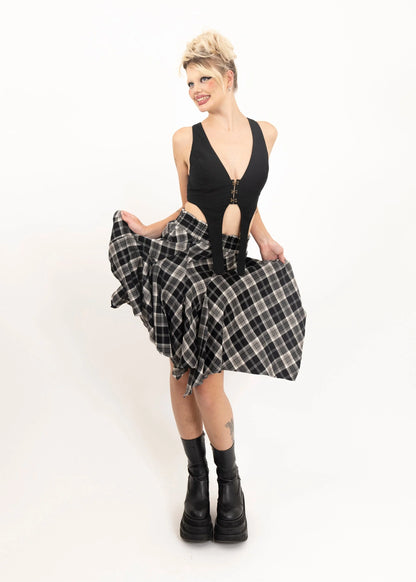 Refreshing Atsuro Tayama Asymmetric tartan skirt