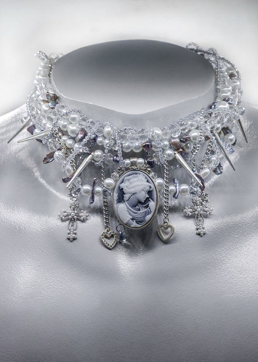 Moss Pixie Beaded cameo necklace Bizarre Bazaar