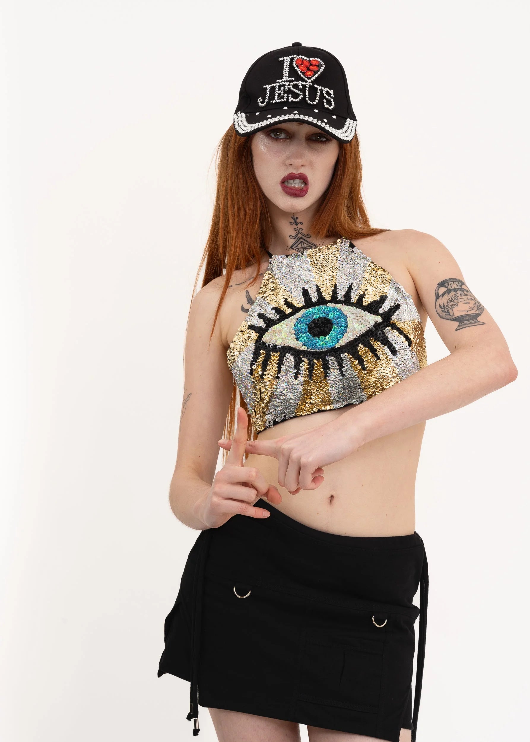 Bizarre Bazaar Bedazzled ’I heart Jesus’ trucker cap