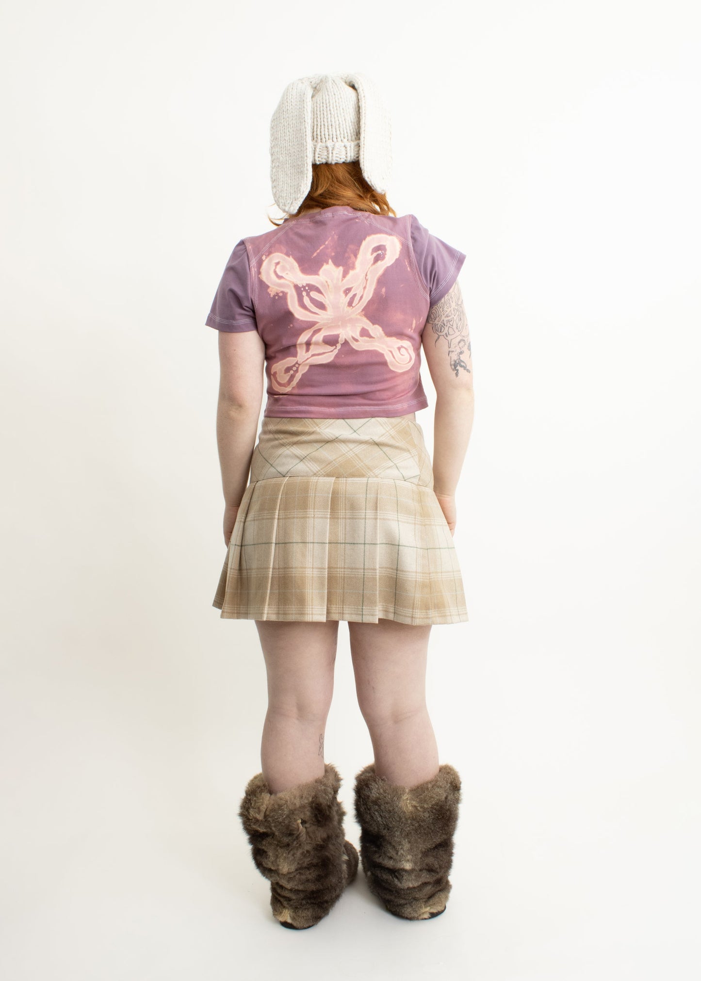 Sleeping Profit Bleached butterfly baby tee- mauve