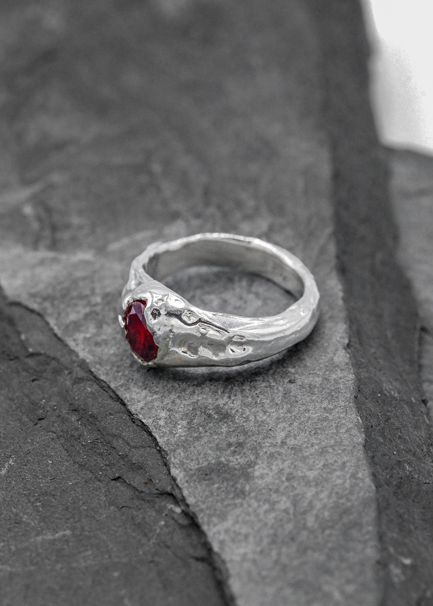 Billy Tooth Claret ring Bizarre Bazaar